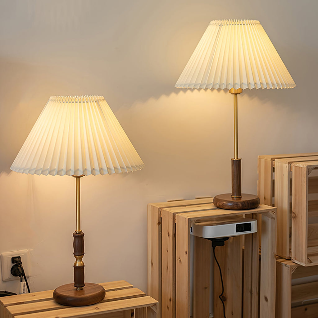 pleated-walnut-table-lamp-anzaz--26