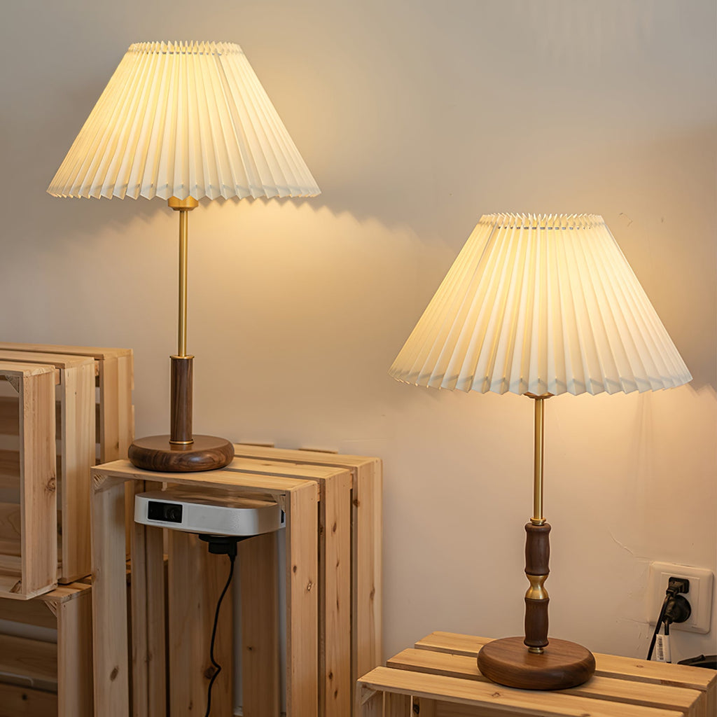 pleated-walnut-table-lamp-anzaz--9