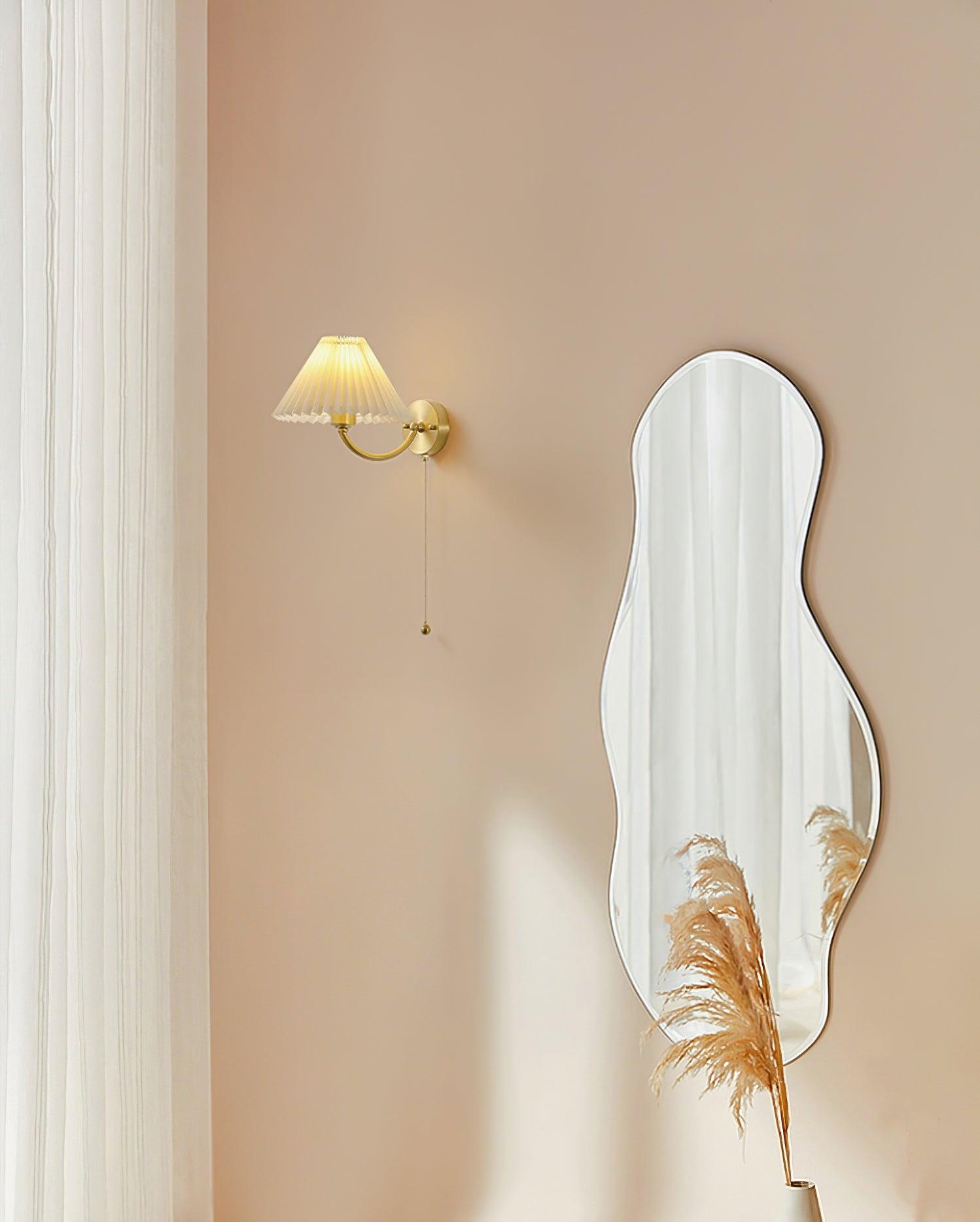 pleated-wall-lamp-anzaz--7