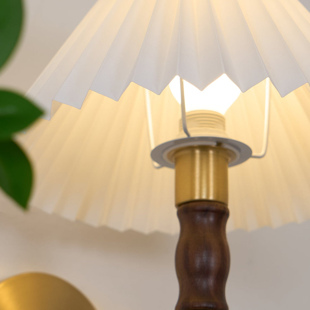 pleated-walnut-wall-light-anzaz--44