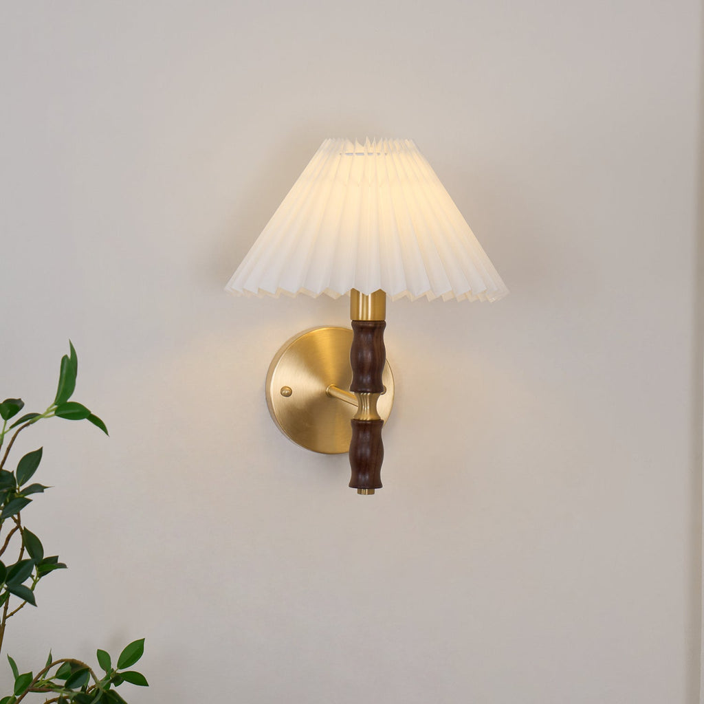 pleated-walnut-wall-light-anzaz--7