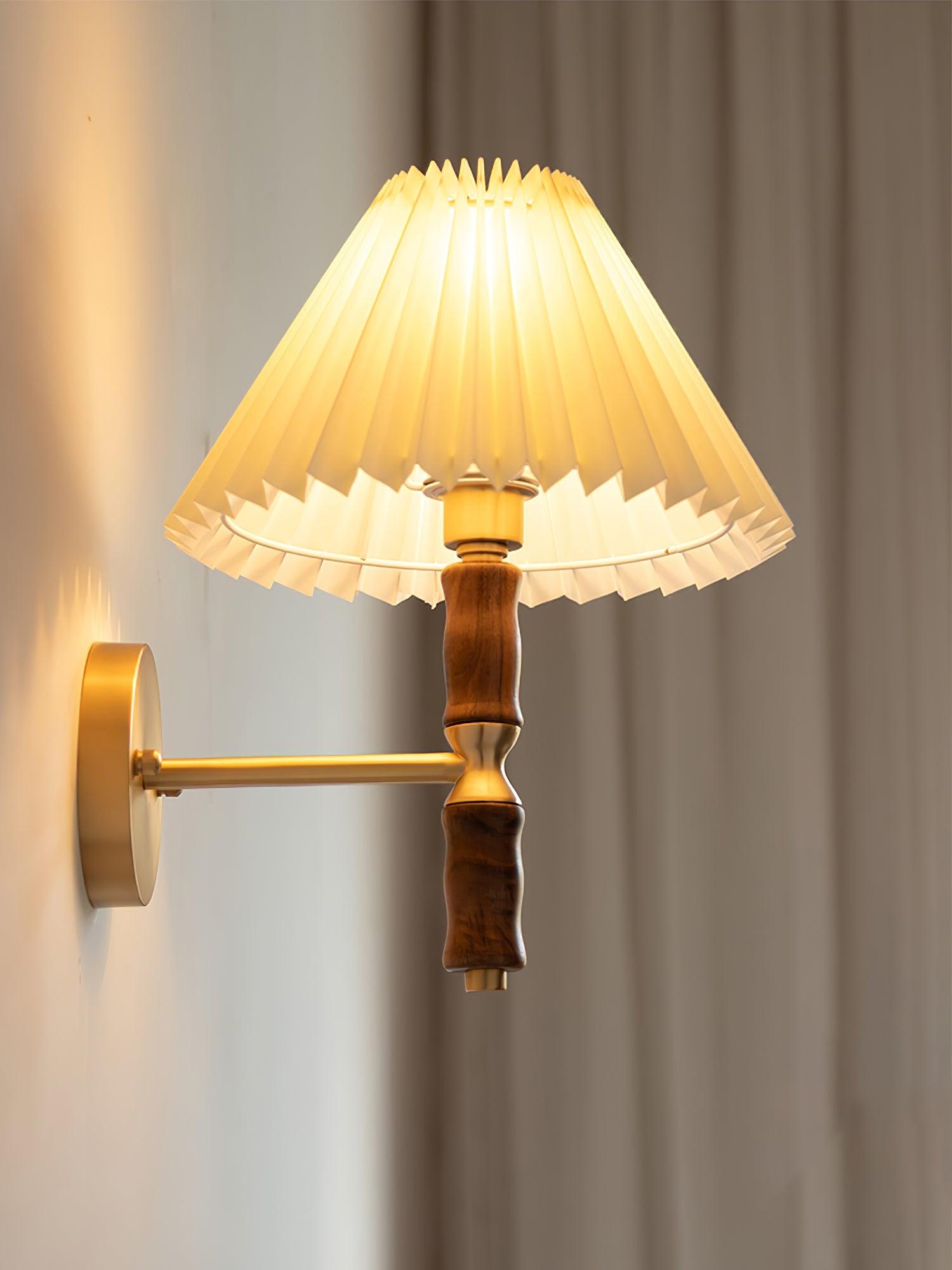 pleated-walnut-wall-light-anzaz--23