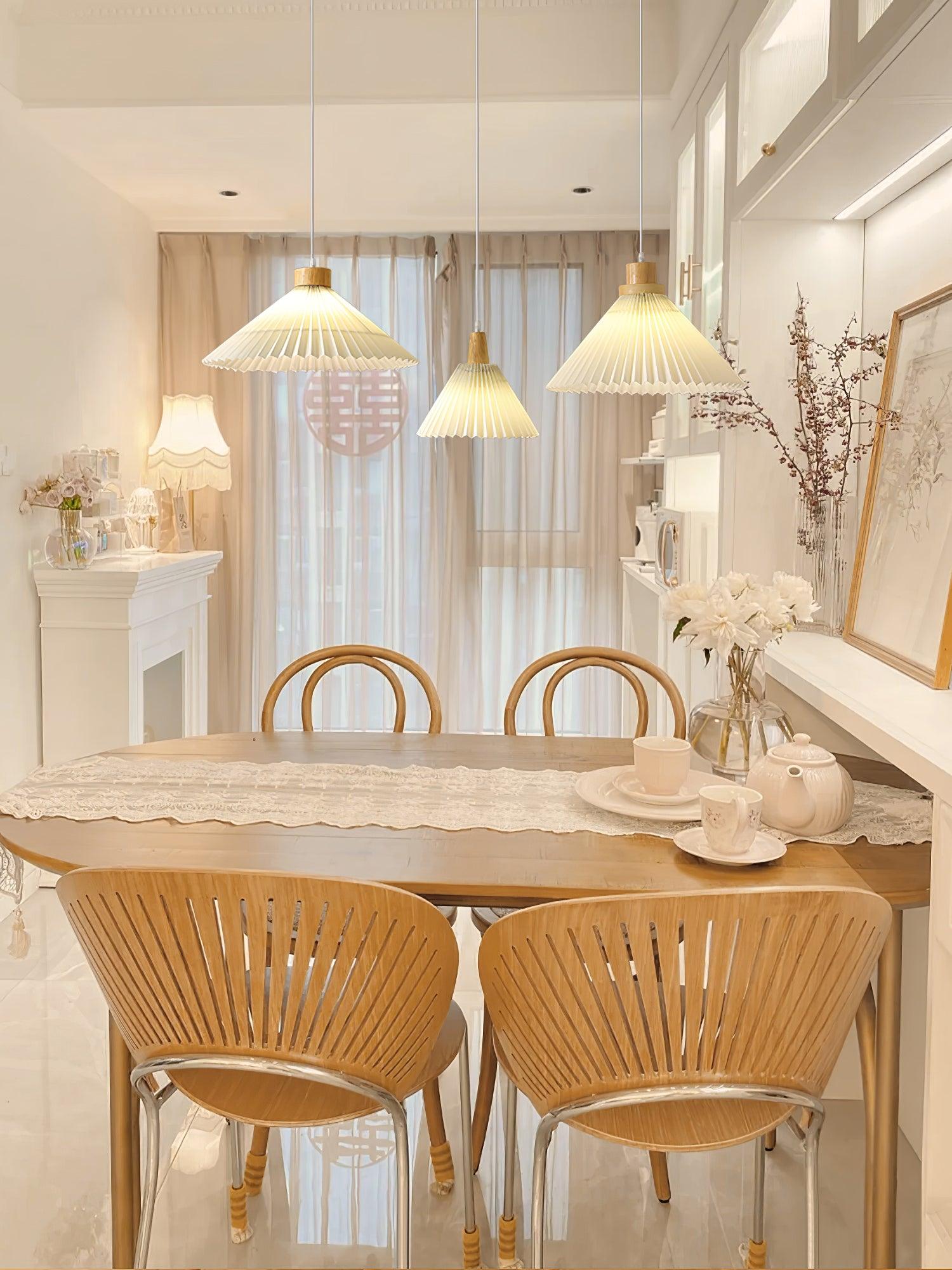 pleated-wooden-pendant-light-anzaz--5