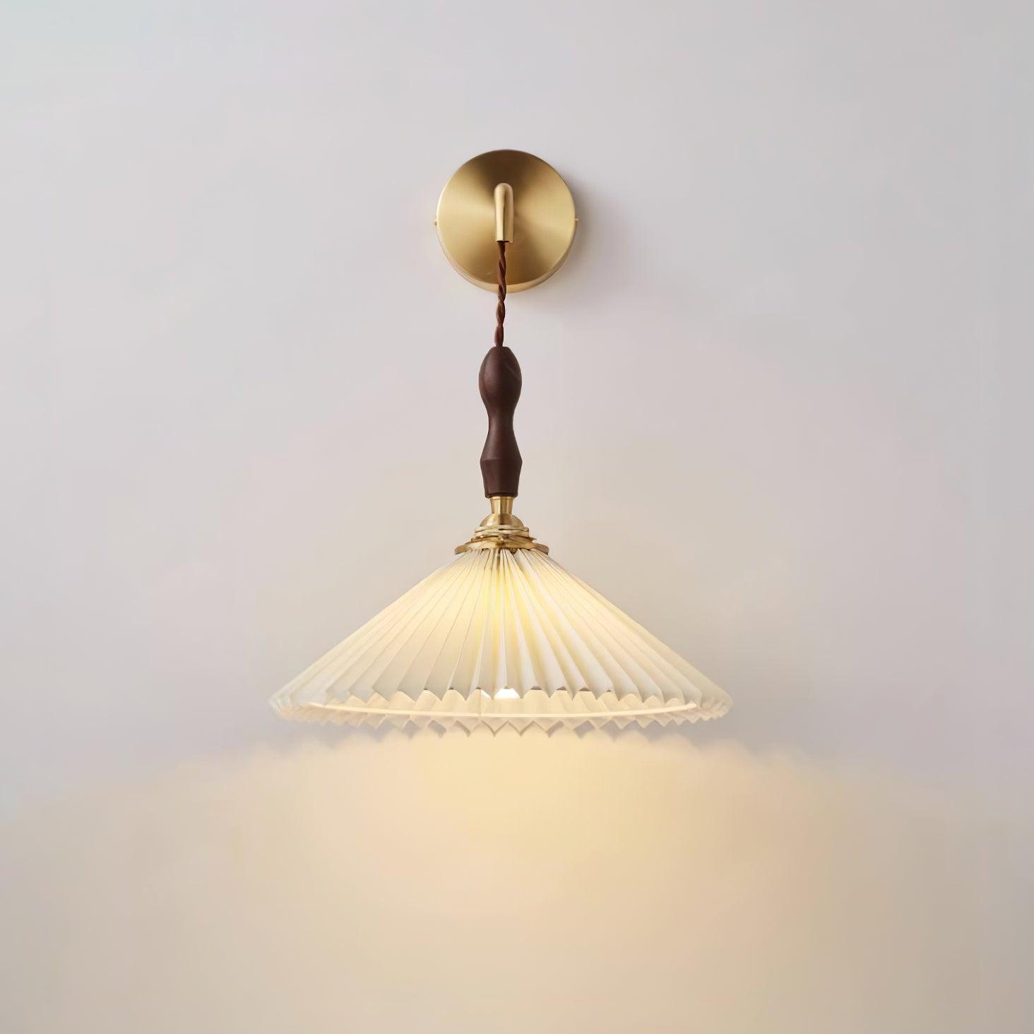 pleated-wooden-wall-lamp-anzaz--5