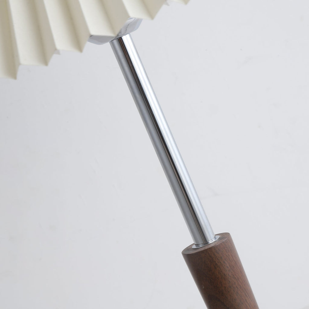 lynnea-pleated-table-lamp-anzaz--18