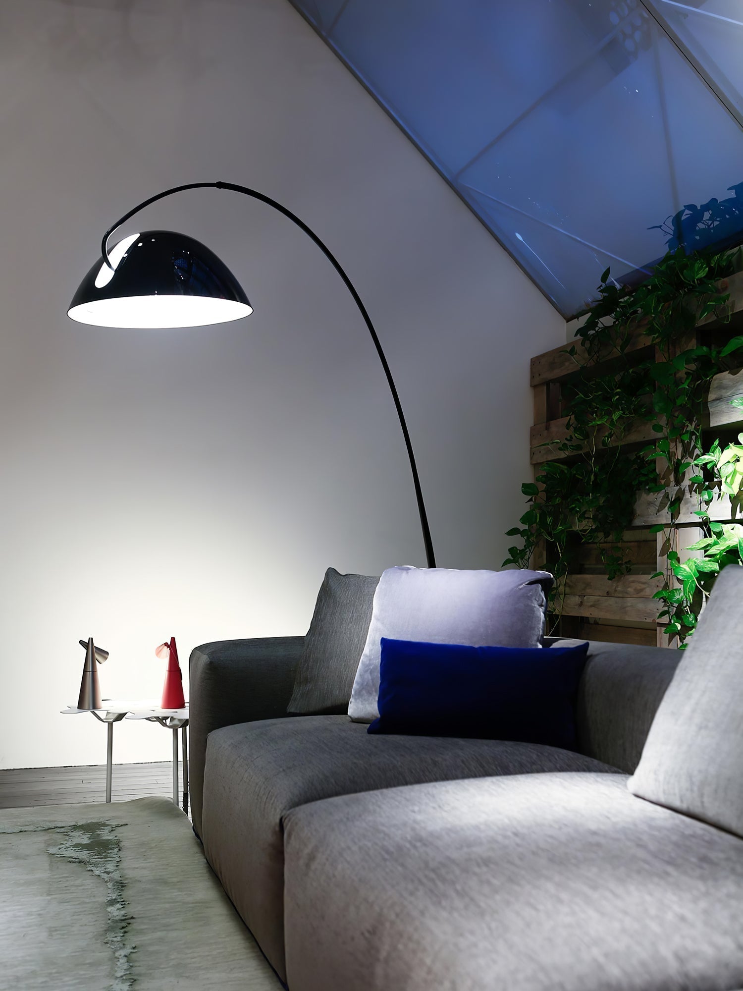verse-arc-floor-lamp-anzaz--61