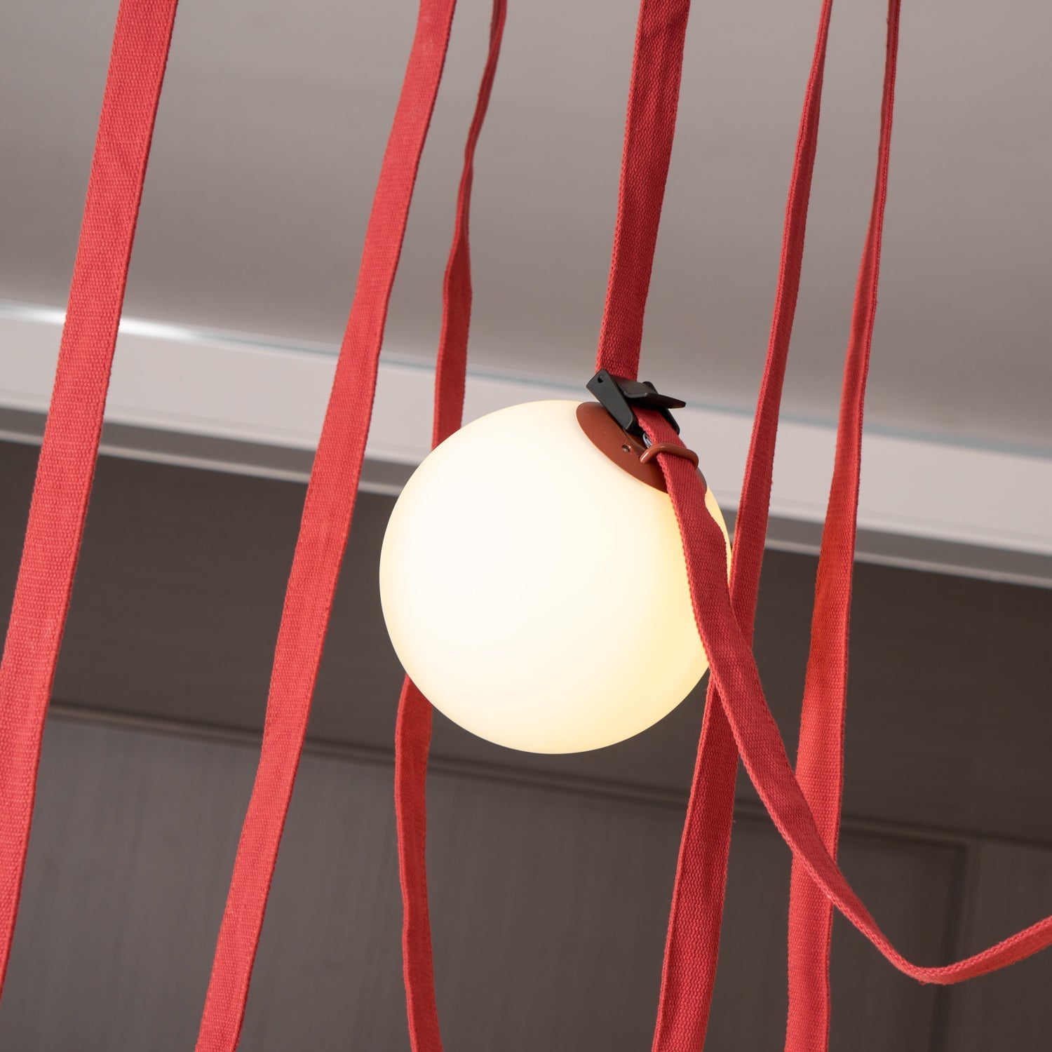 multiple-belt-art-pendant-light-anzaz--47