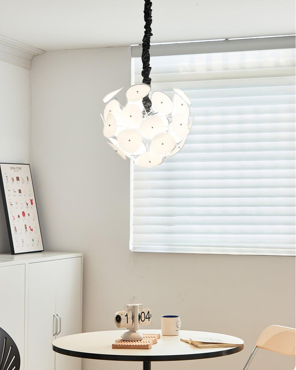 poppy-glass-chandelier-anzaz--5
