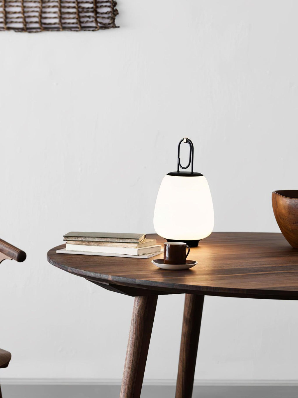 hyggelite-lantern-table-lamp-anzaz--10