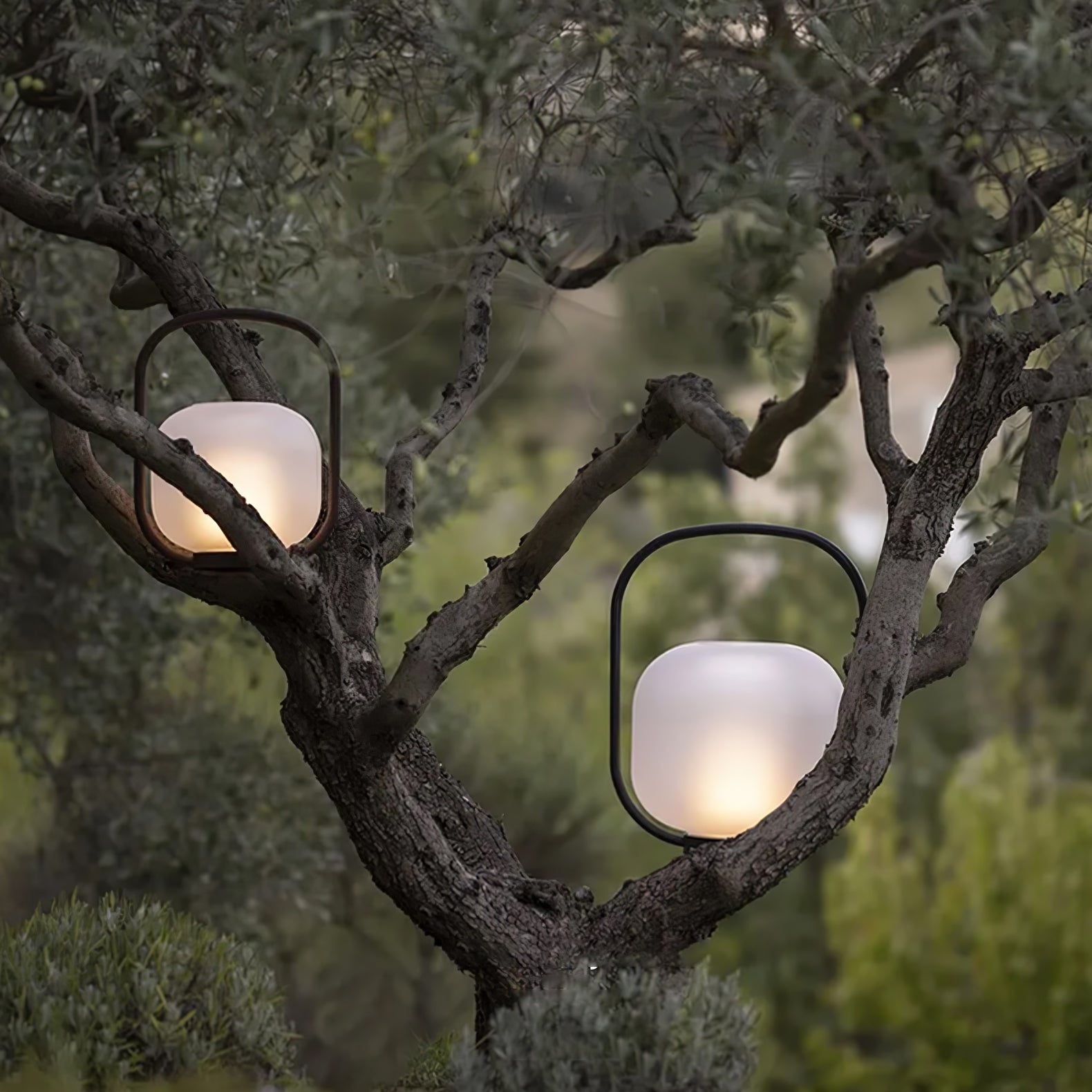 portable-lantern-outdoor-table-lamp-with-solar-panel-anzaz--37
