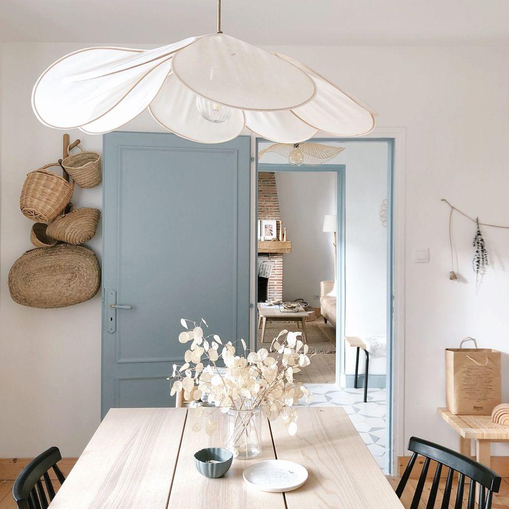 precieuse-petals-pendant-lamp-anzaz-Tiffany blue Model 3-11