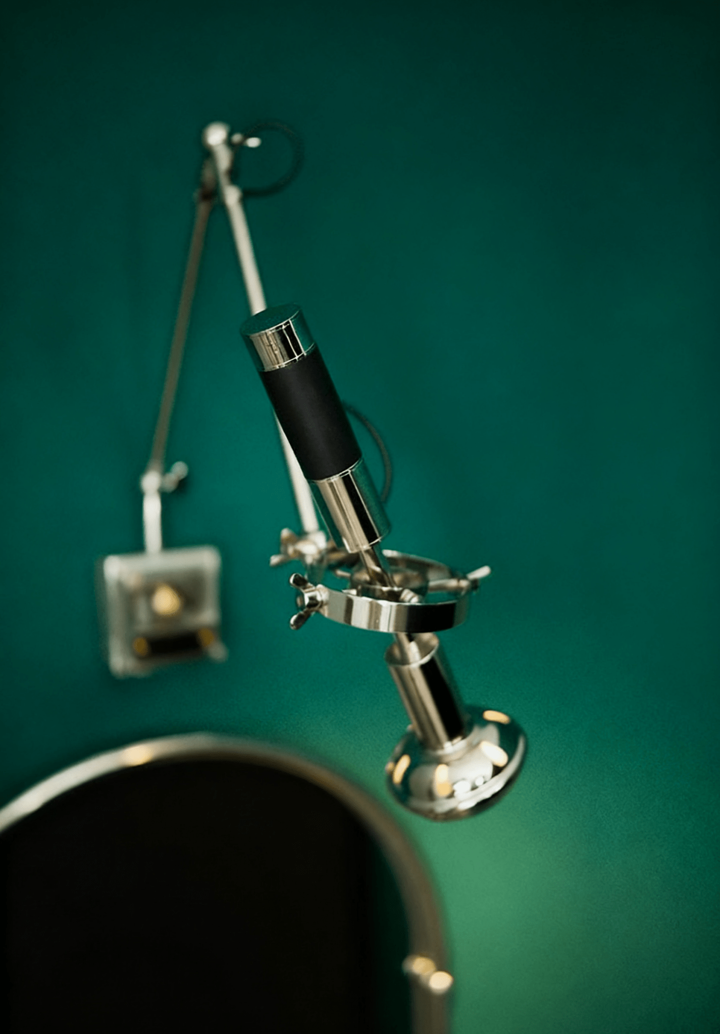 precision-beam-wall-lamp-anzaz--5
