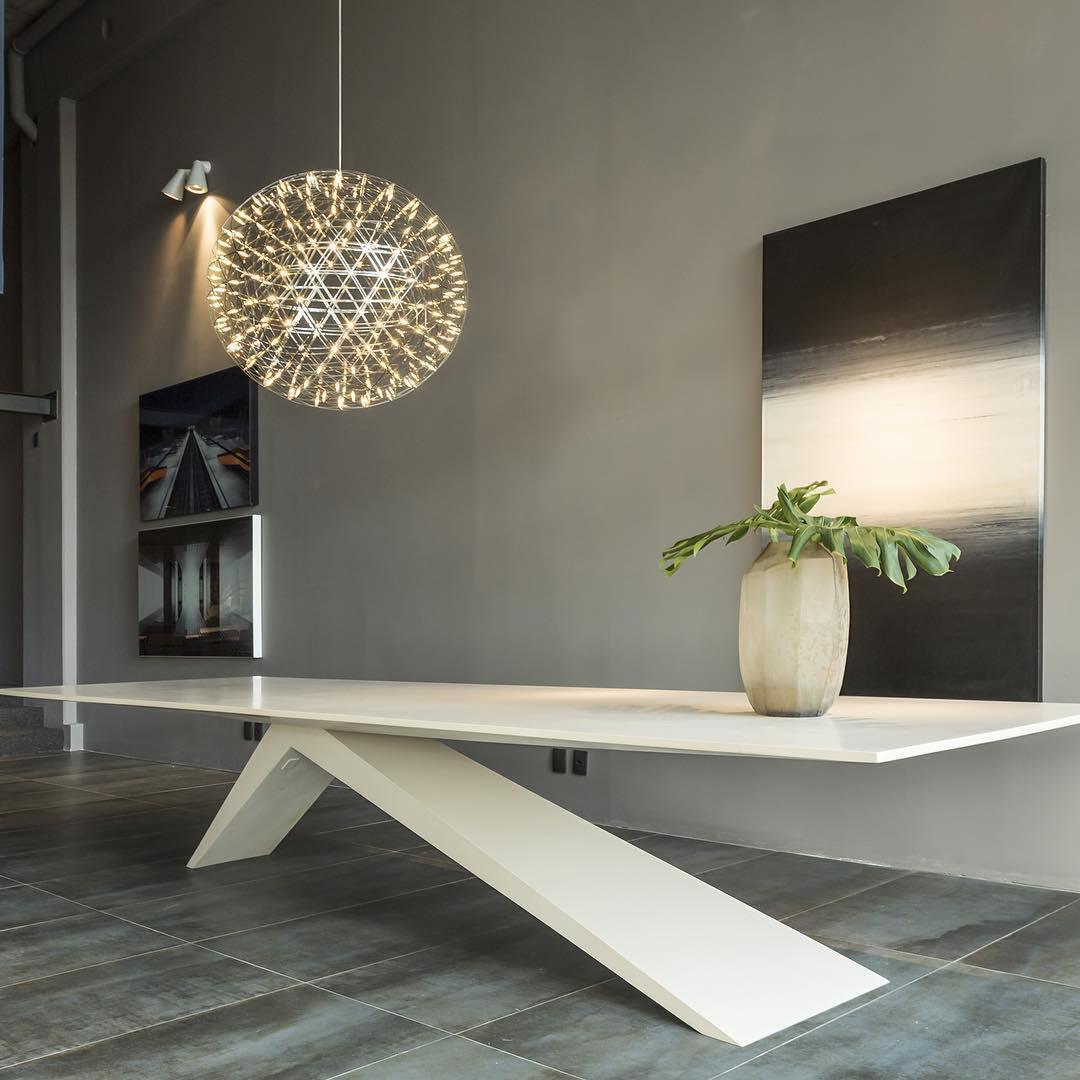 gold-spark-ball-pendant-light-anzaz-Triac Dimmable Warm Light-18