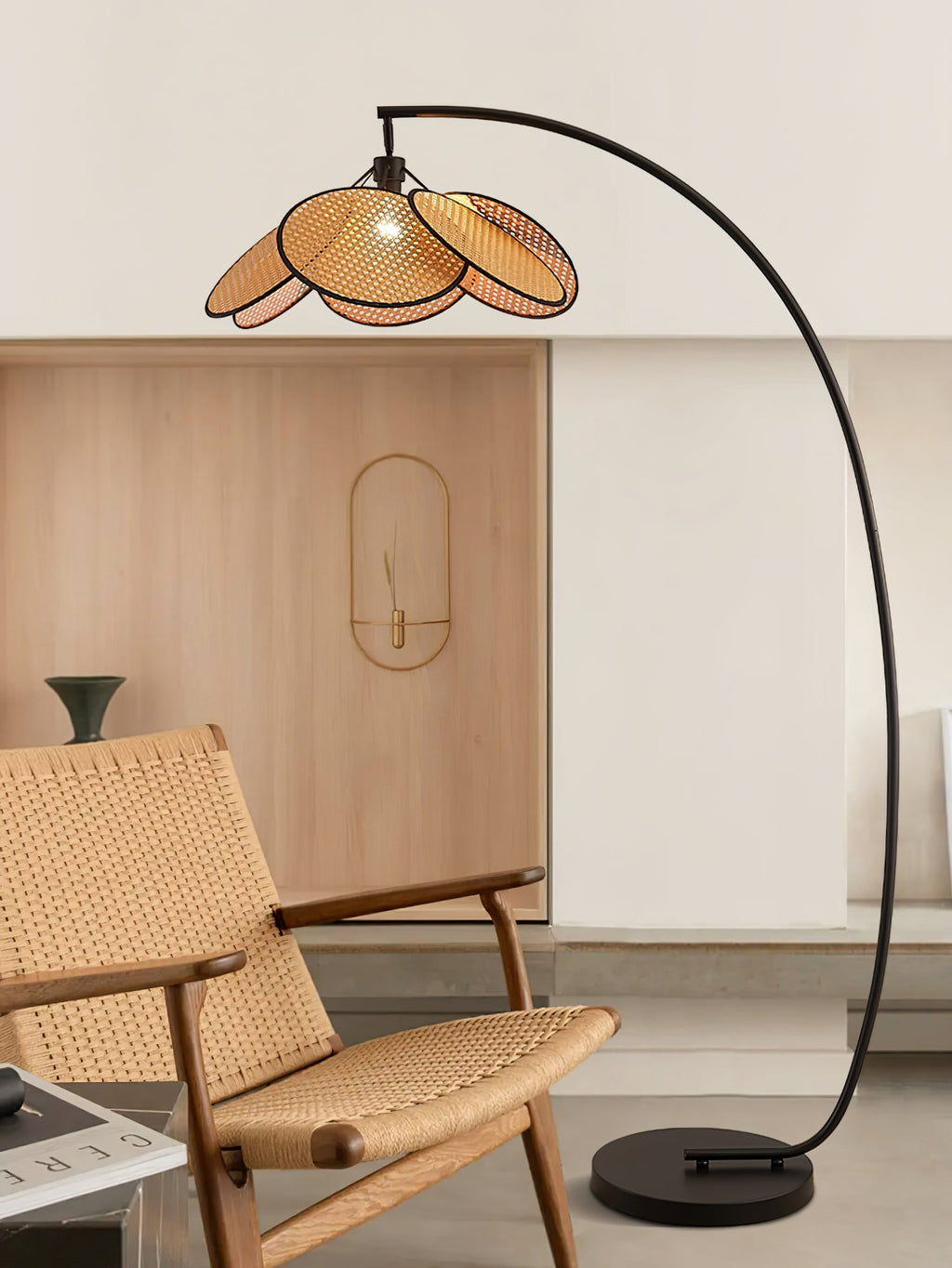 rattan-bloom-arc-floor-lamp-anzaz--9