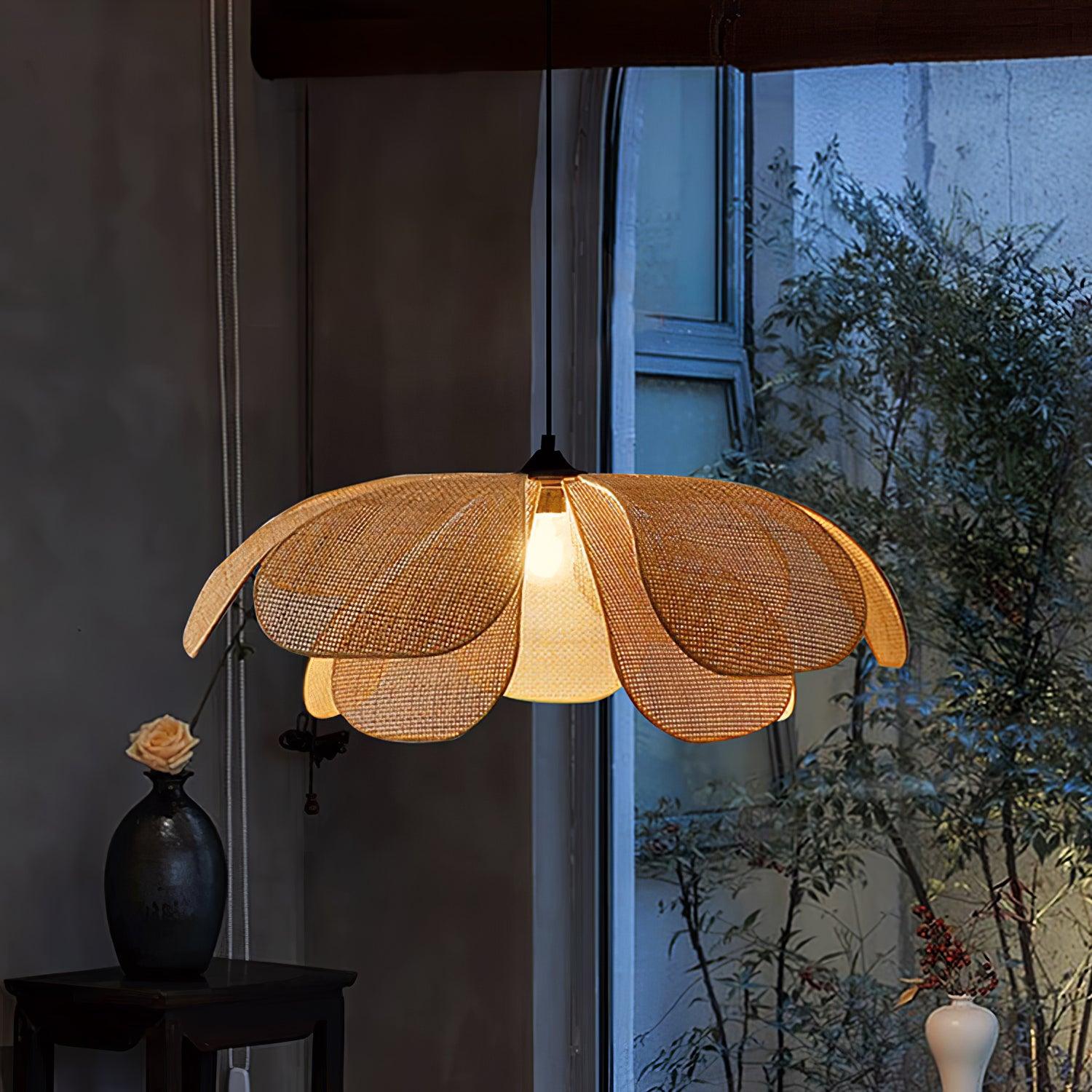 rattan-petal-pendant-lamp-anzaz--3