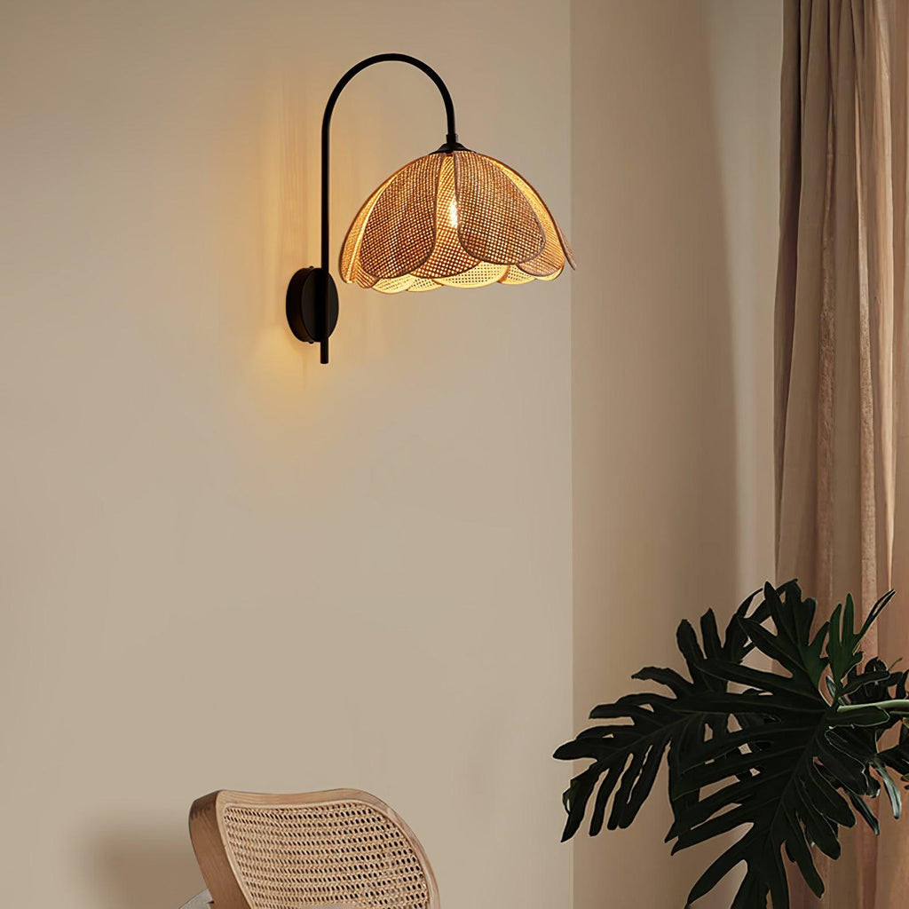 rattan-petal-wall-lamp-anzaz--20