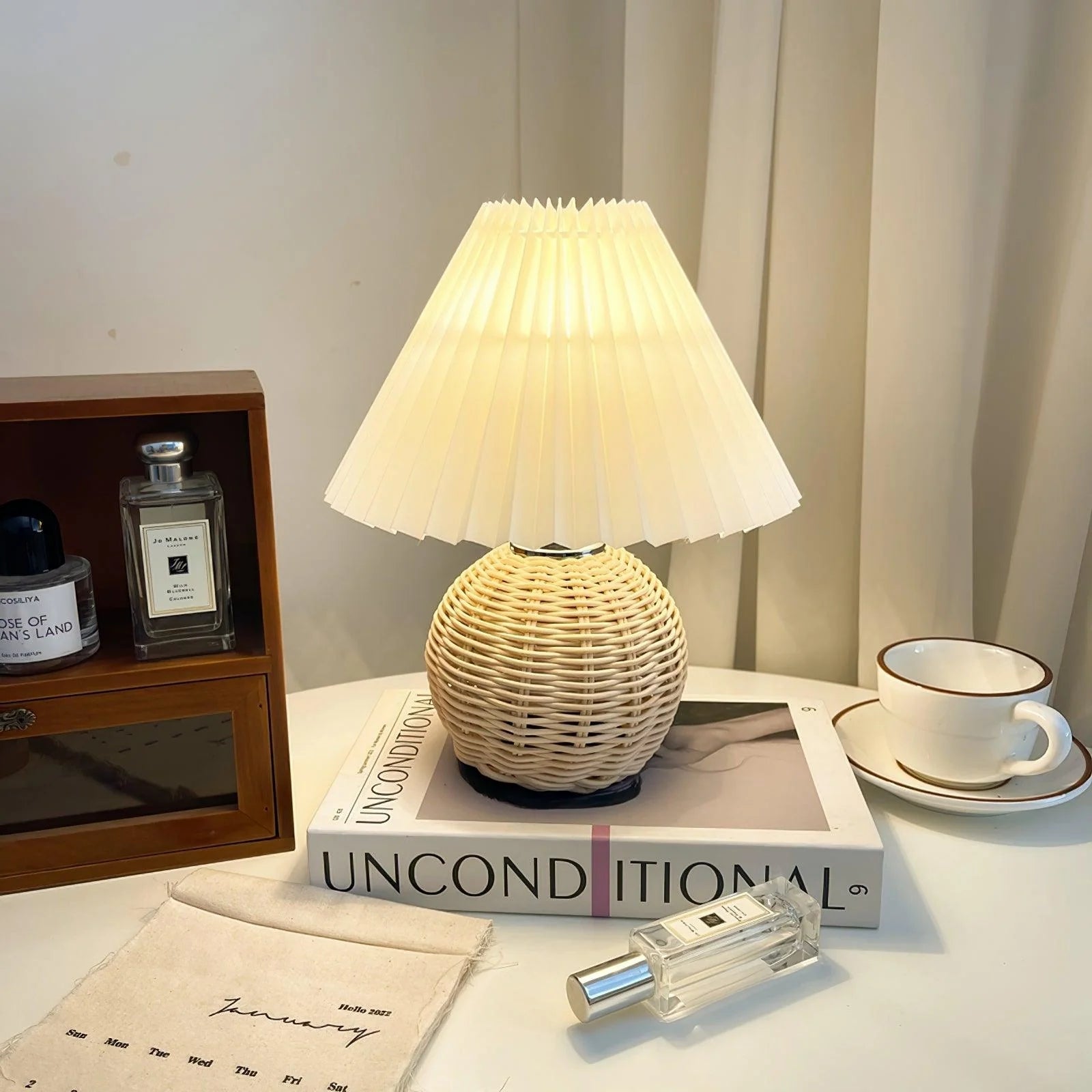 rattan-pleated-table-lamp-anzaz--35