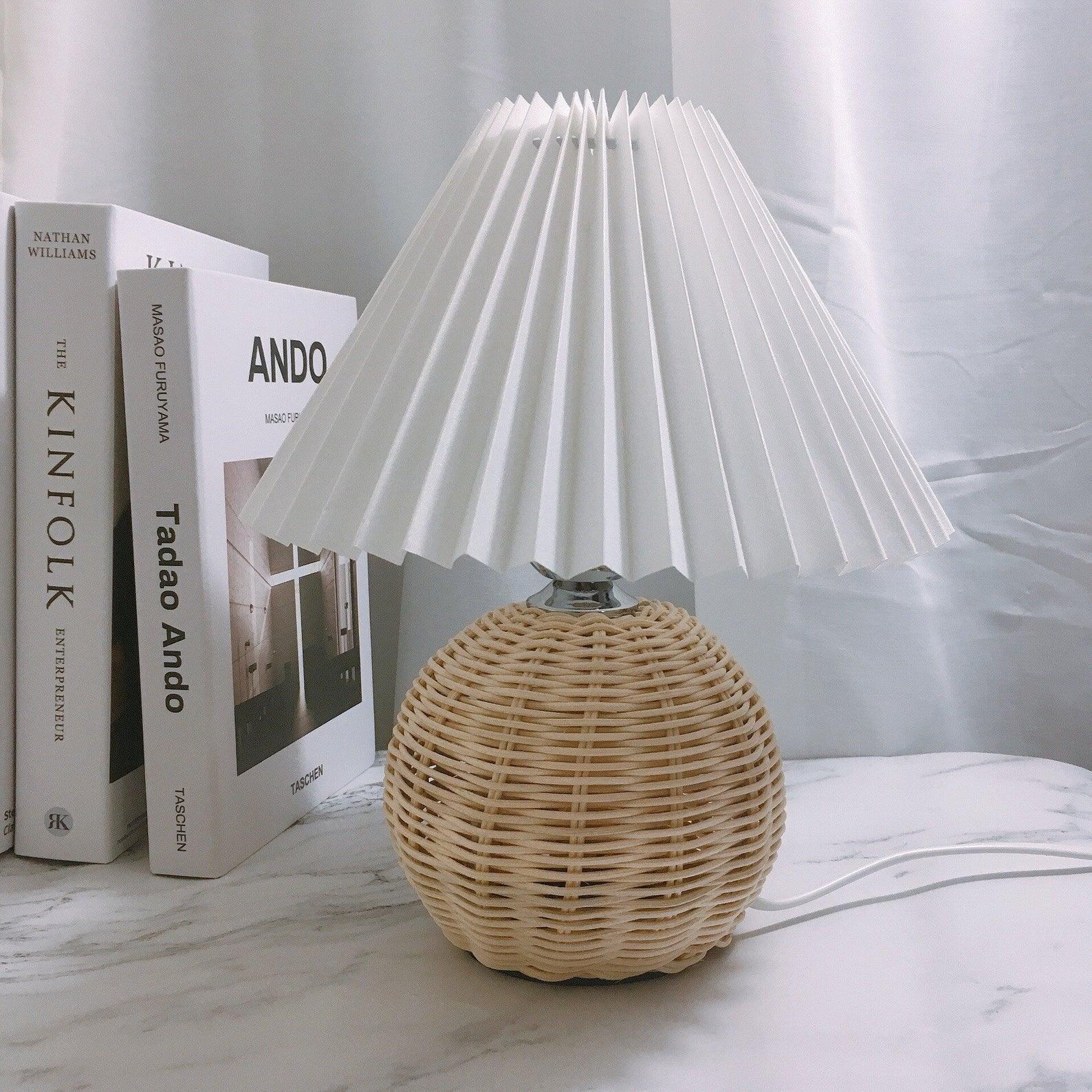 rattan-pleated-table-lamp-anzaz--24