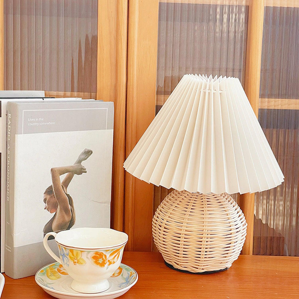 rattan-pleated-table-lamp-anzaz--8