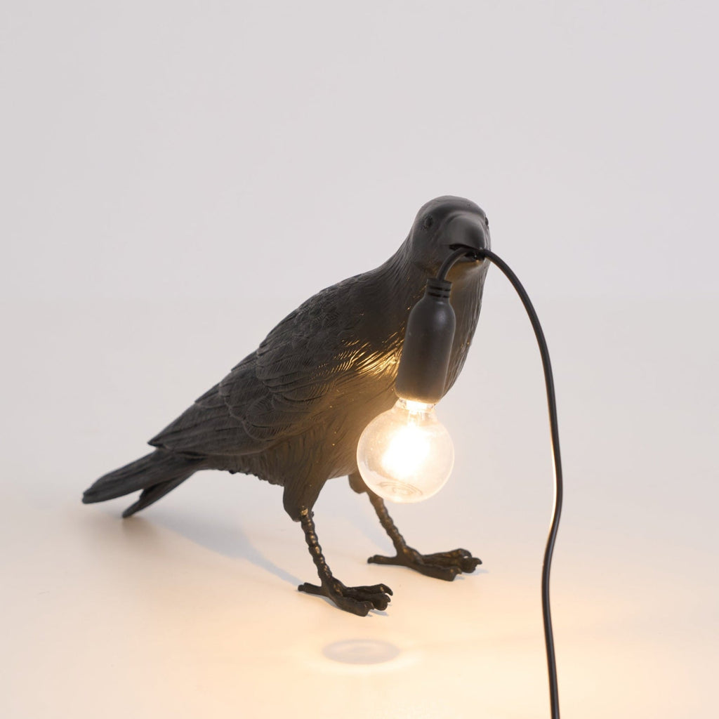 raven-resin-table-lamp-anzaz-White-16