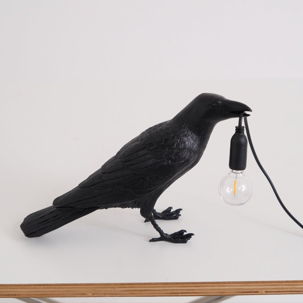 raven-resin-table-lamp-anzaz--46