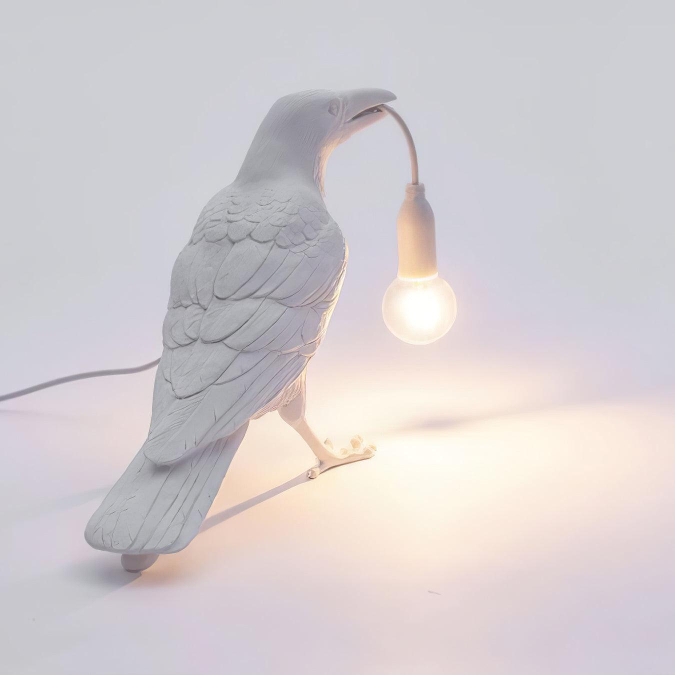 raven-resin-table-lamp-anzaz--24