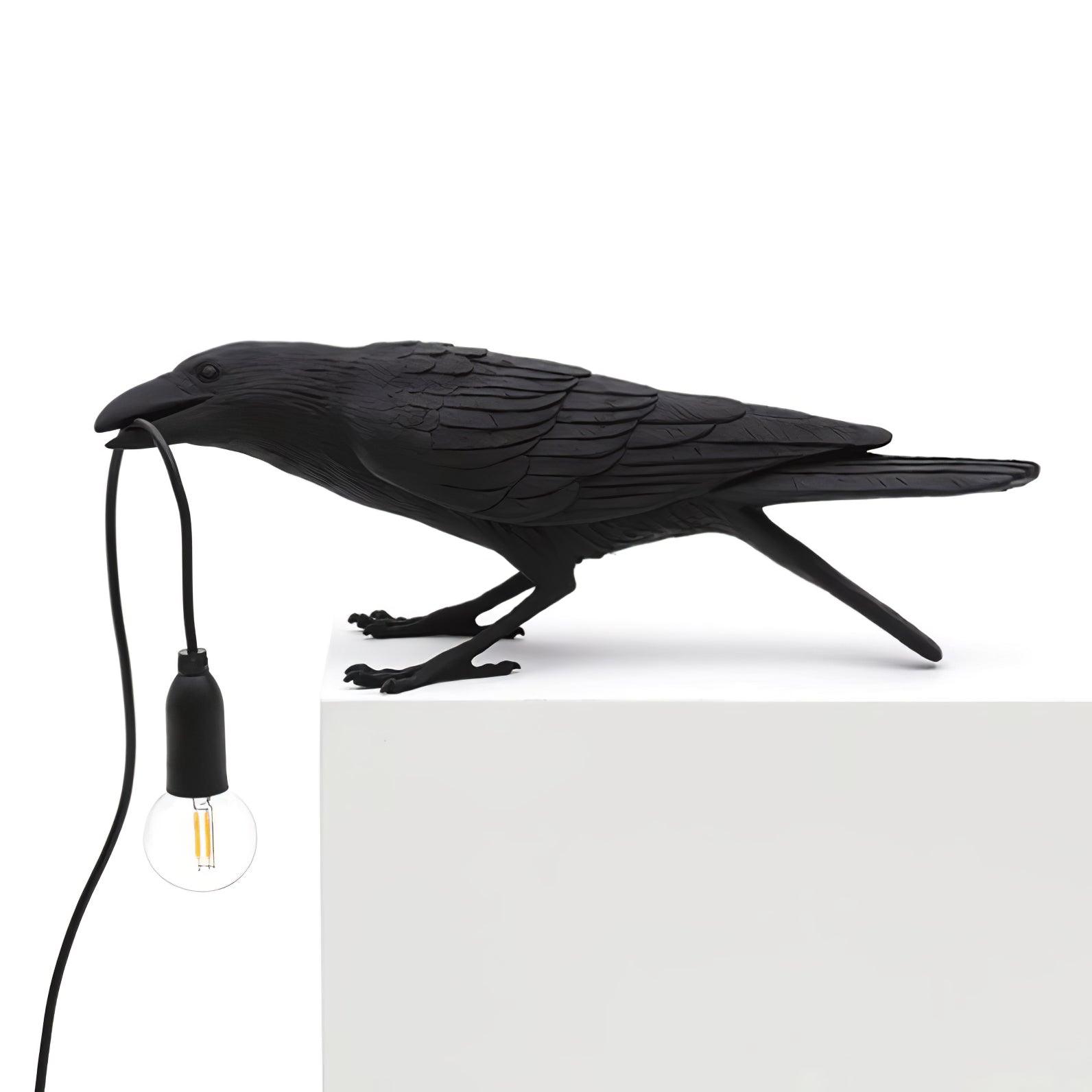 raven-resin-table-lamp-anzaz--37