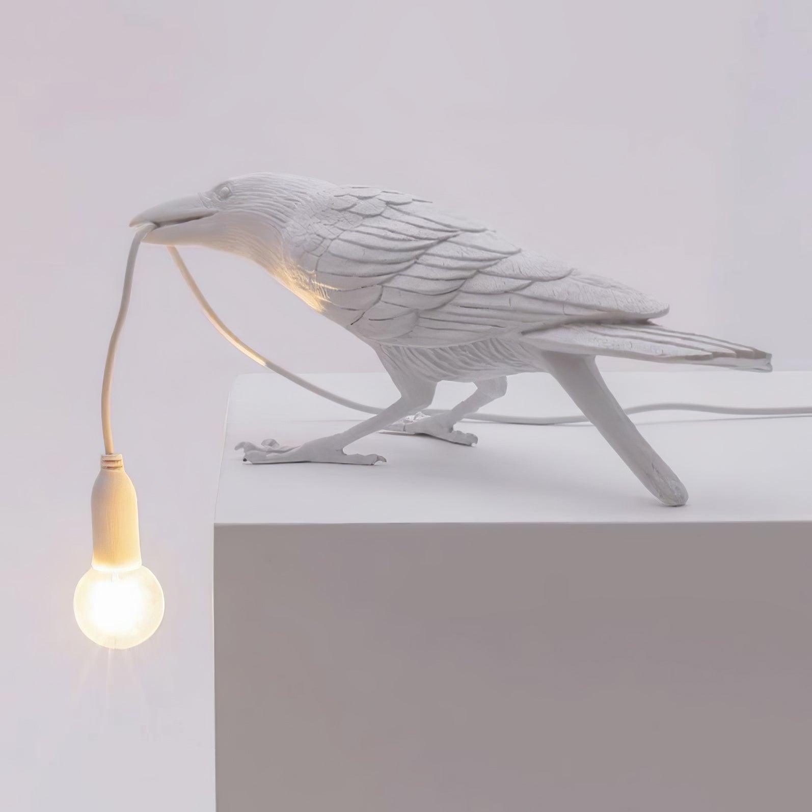 raven-resin-table-lamp-anzaz--38
