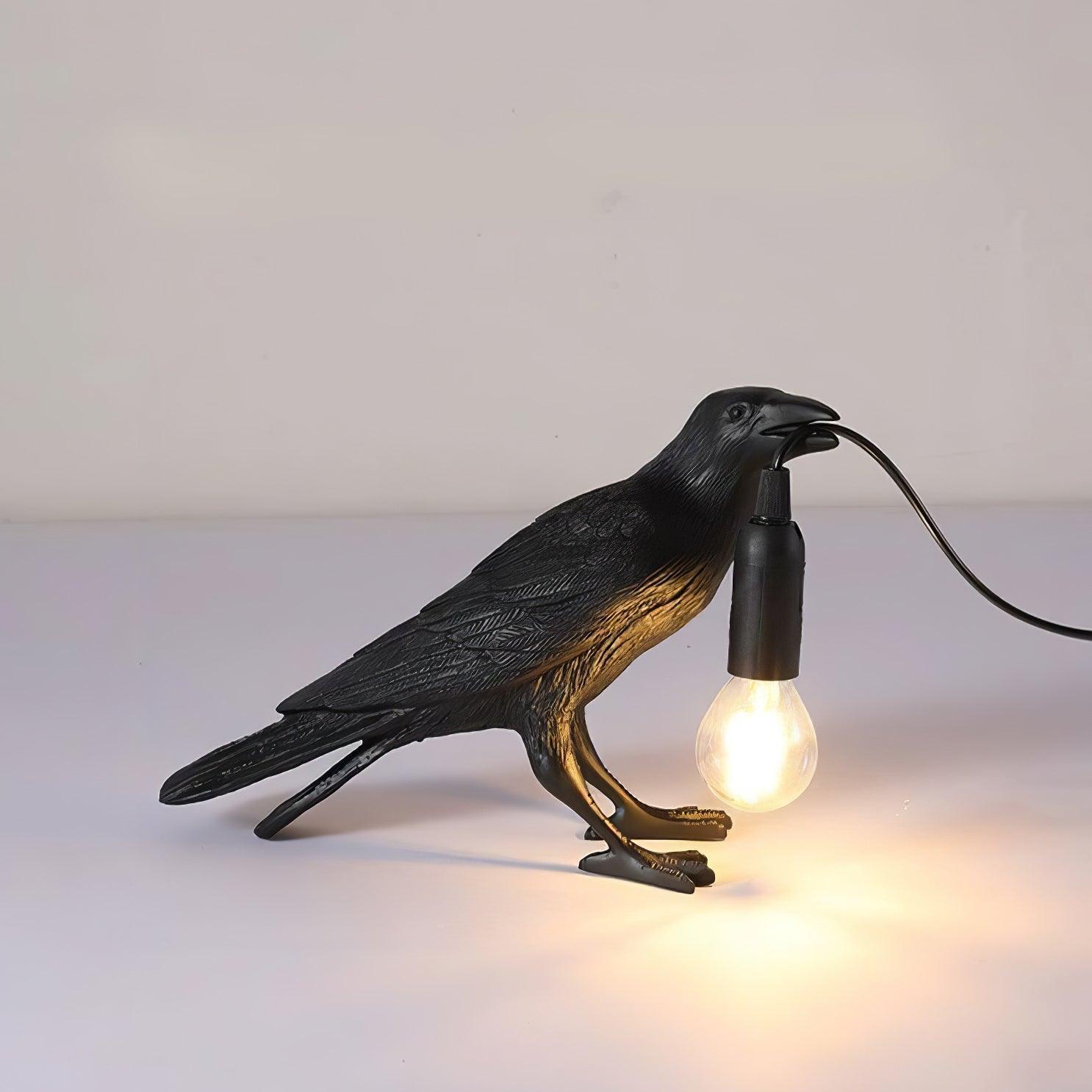 raven-resin-table-lamp-anzaz--35