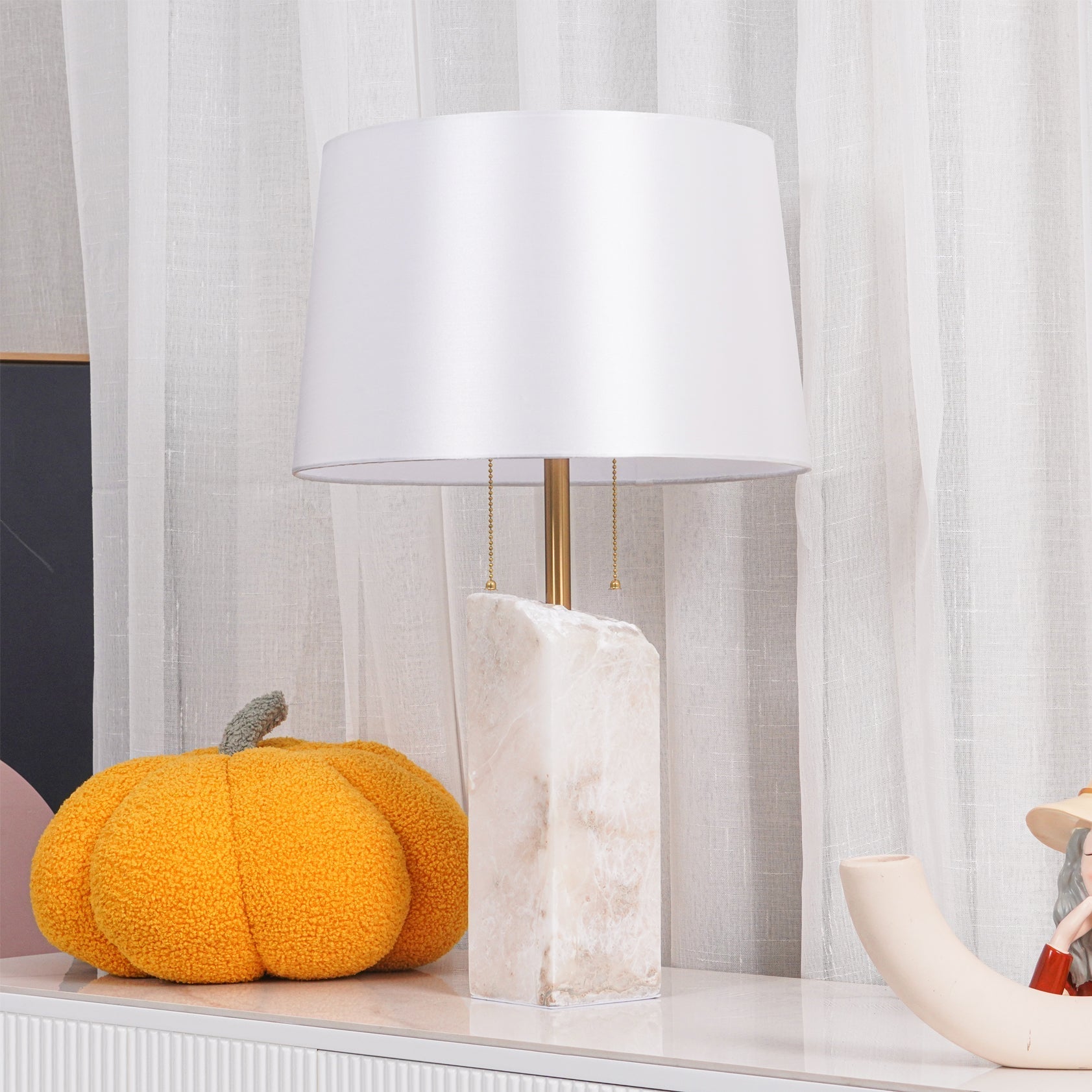 raw-alabaster-table-lamp-anzaz--29