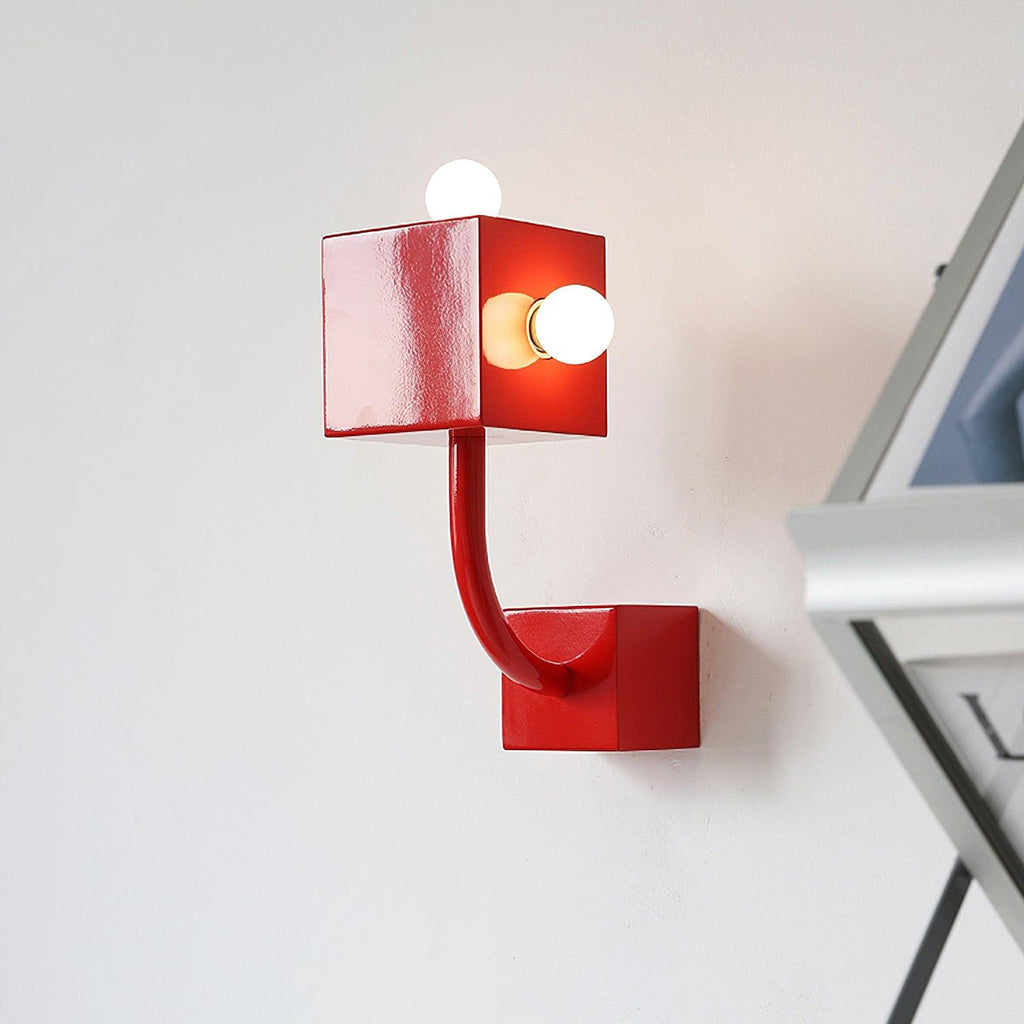 red-cube-wall-lamp-anzaz--2