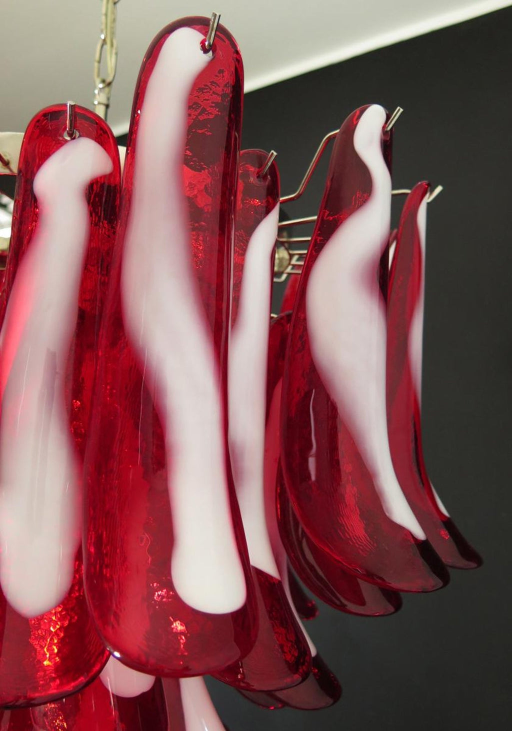 red-glass-murano-petals-chandelier-anzaz--16