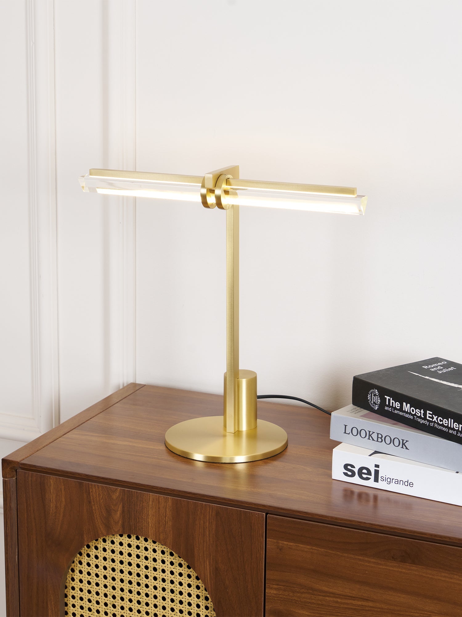 reed-table-lamp-anzaz--16