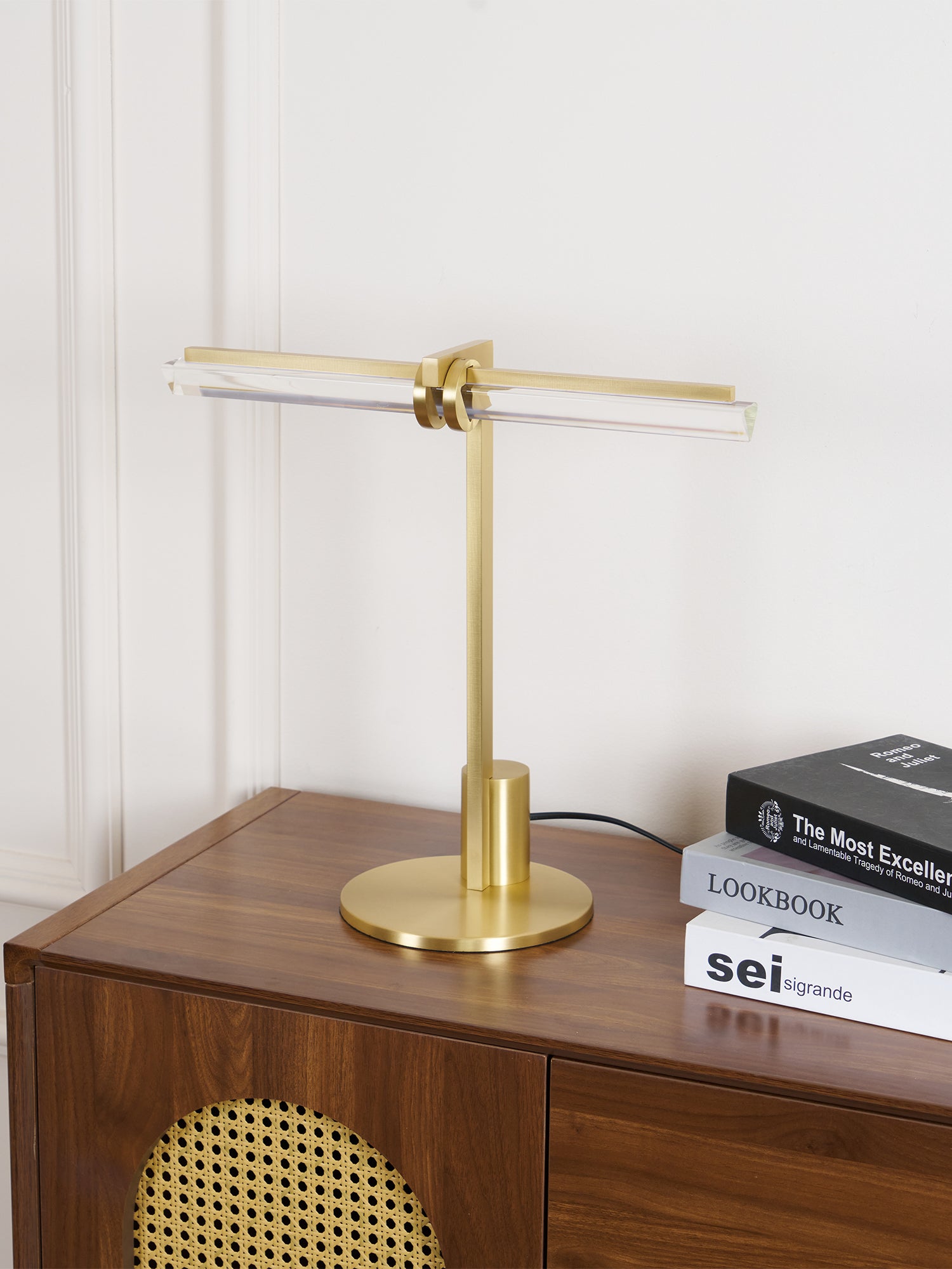reed-table-lamp-anzaz--25