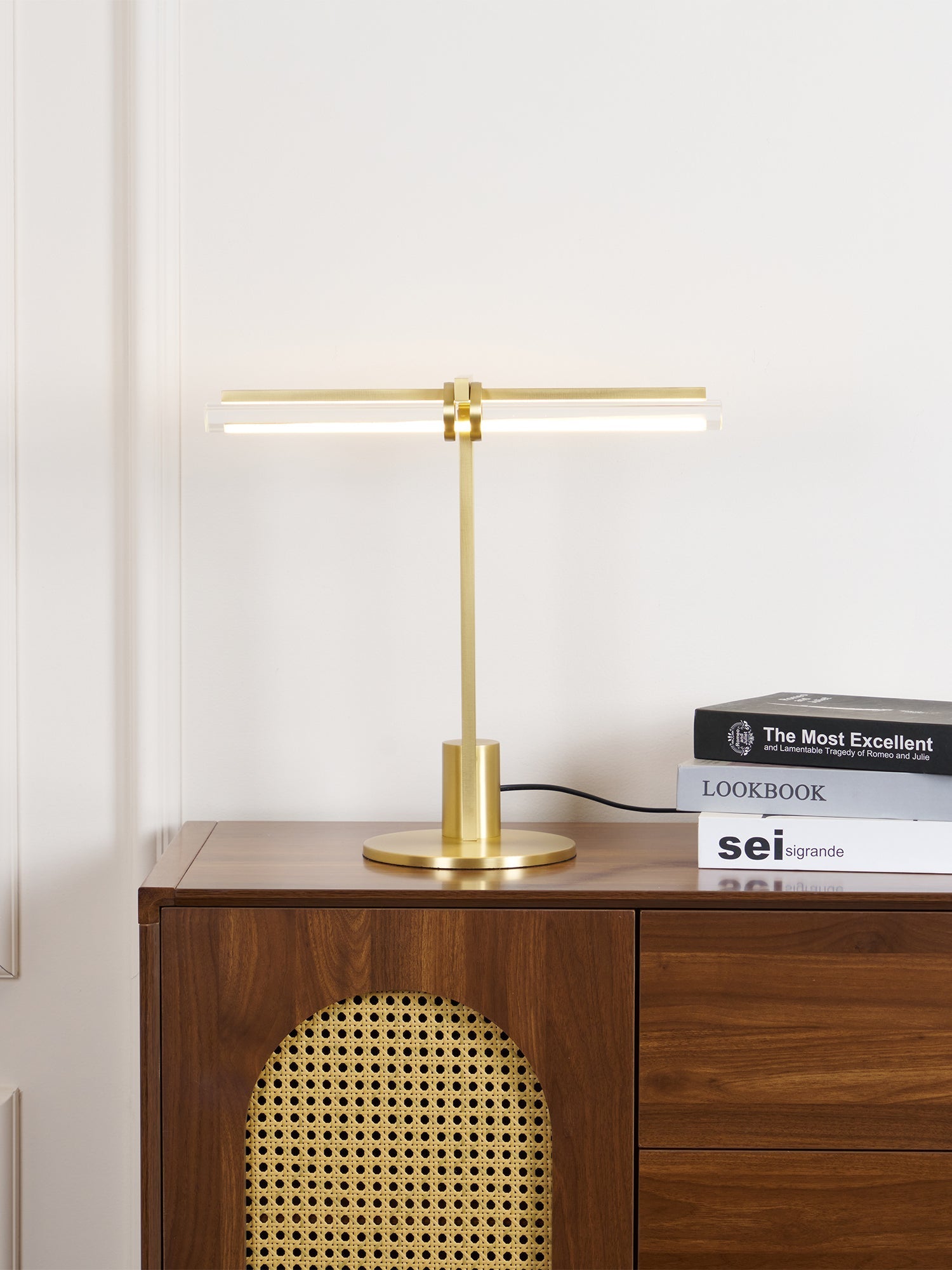 reed-table-lamp-anzaz--18