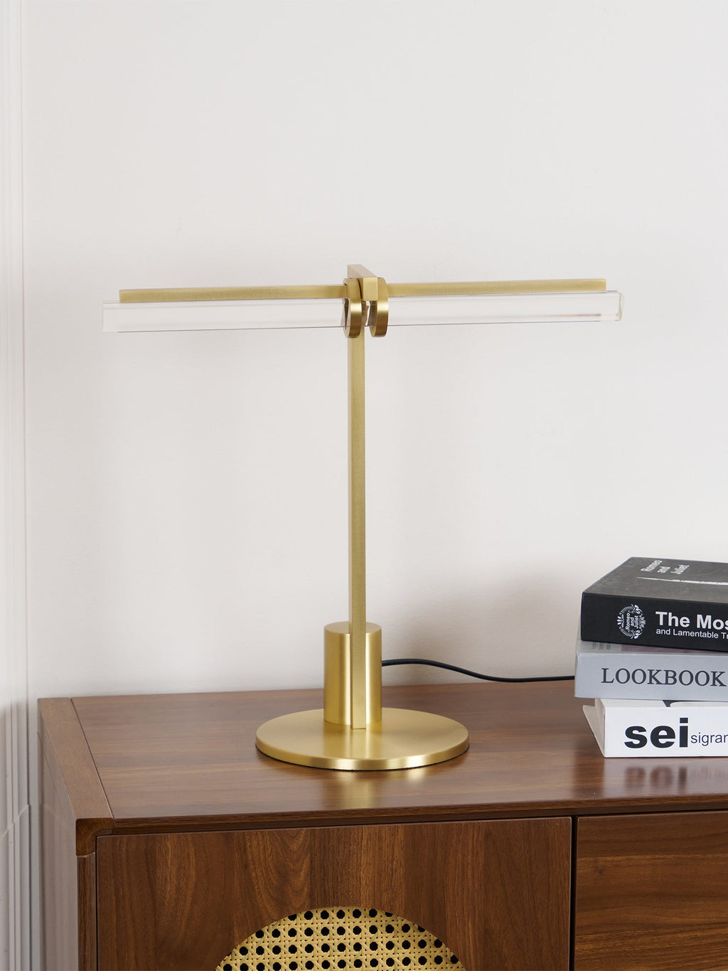 reed-table-lamp-anzaz--24