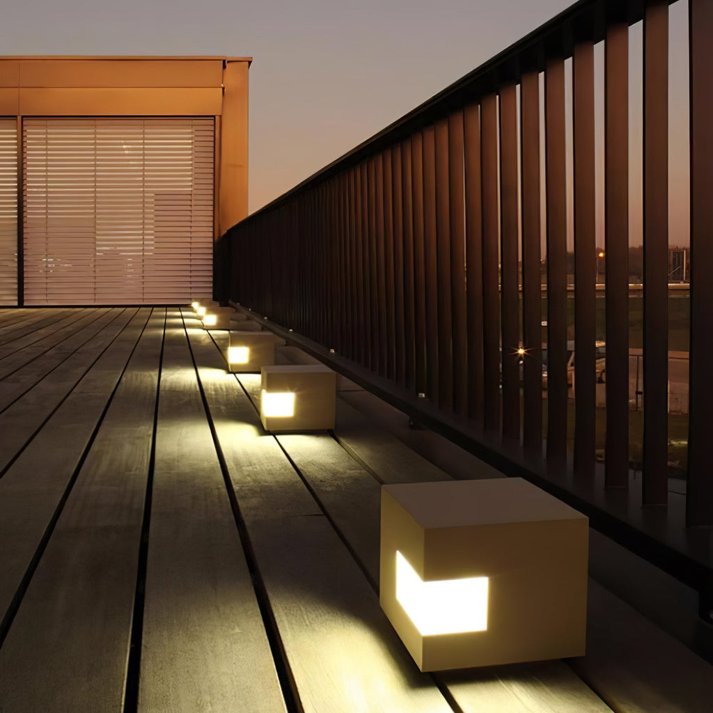 regular-cube-post-outdoor-light-anzaz--21