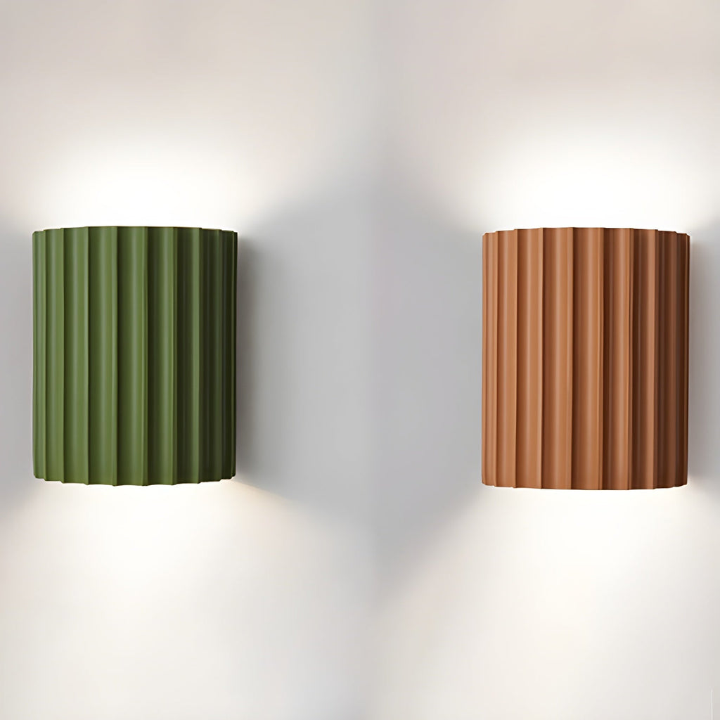 resin-ribbed-wall-lamp-anzaz--7