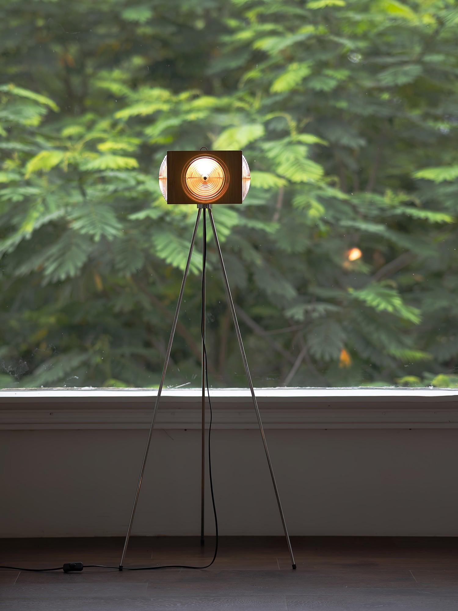 retro-camera-focus-floor-lamp-anzaz-Cherry Wood Color-12