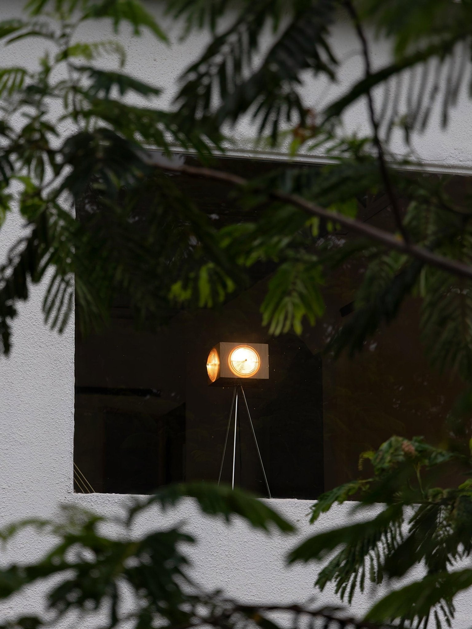 retro-camera-focus-floor-lamp-anzaz-Cherry Wood Color-13