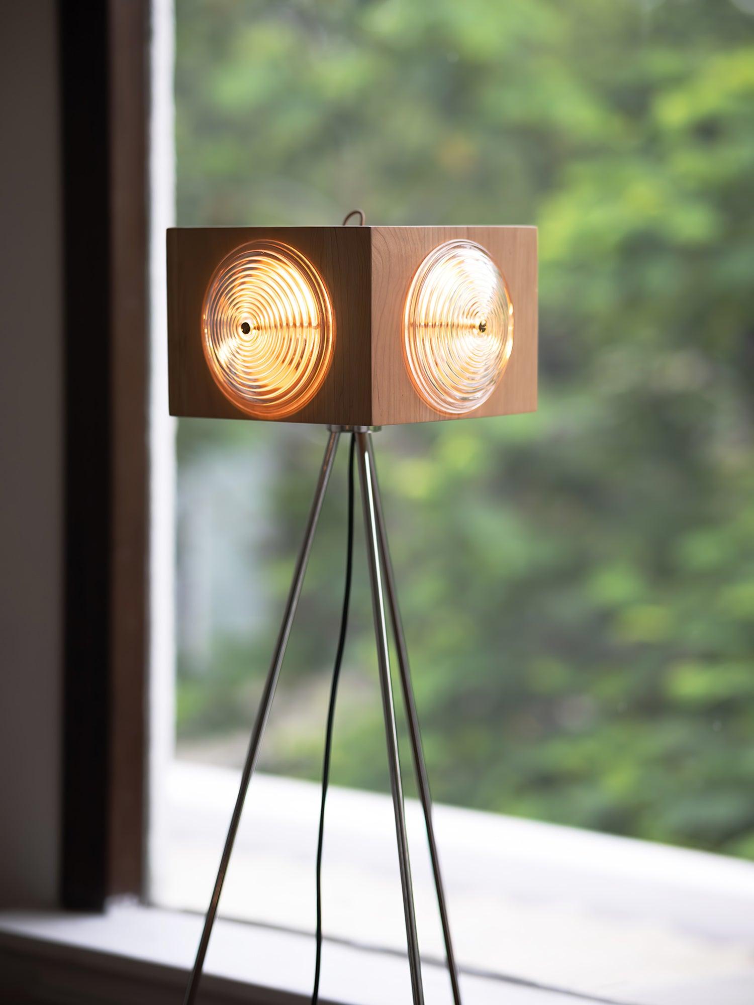 retro-camera-focus-floor-lamp-anzaz--21