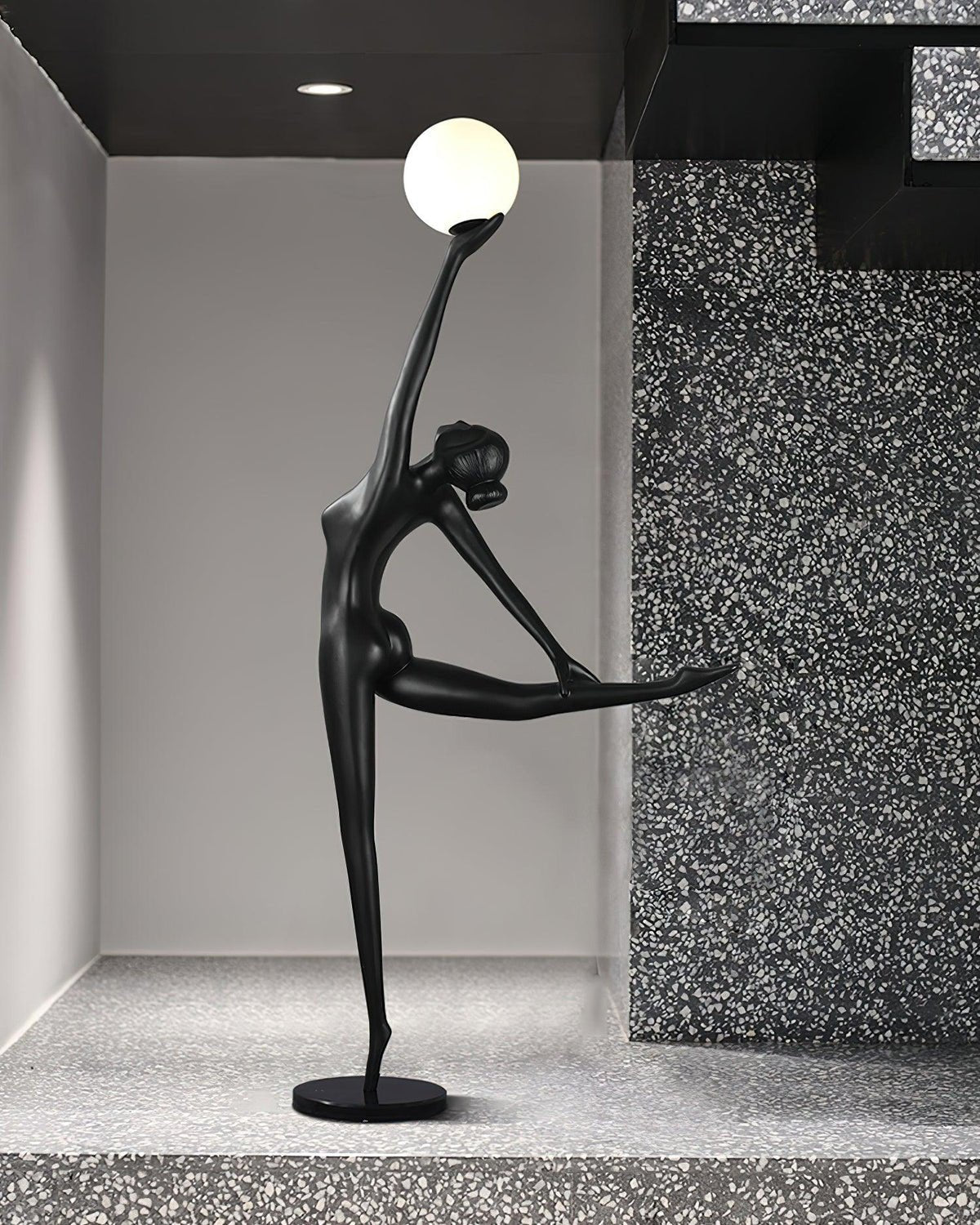 rhythmic-gymnast-sculpture-floor-lamp-anzaz--11