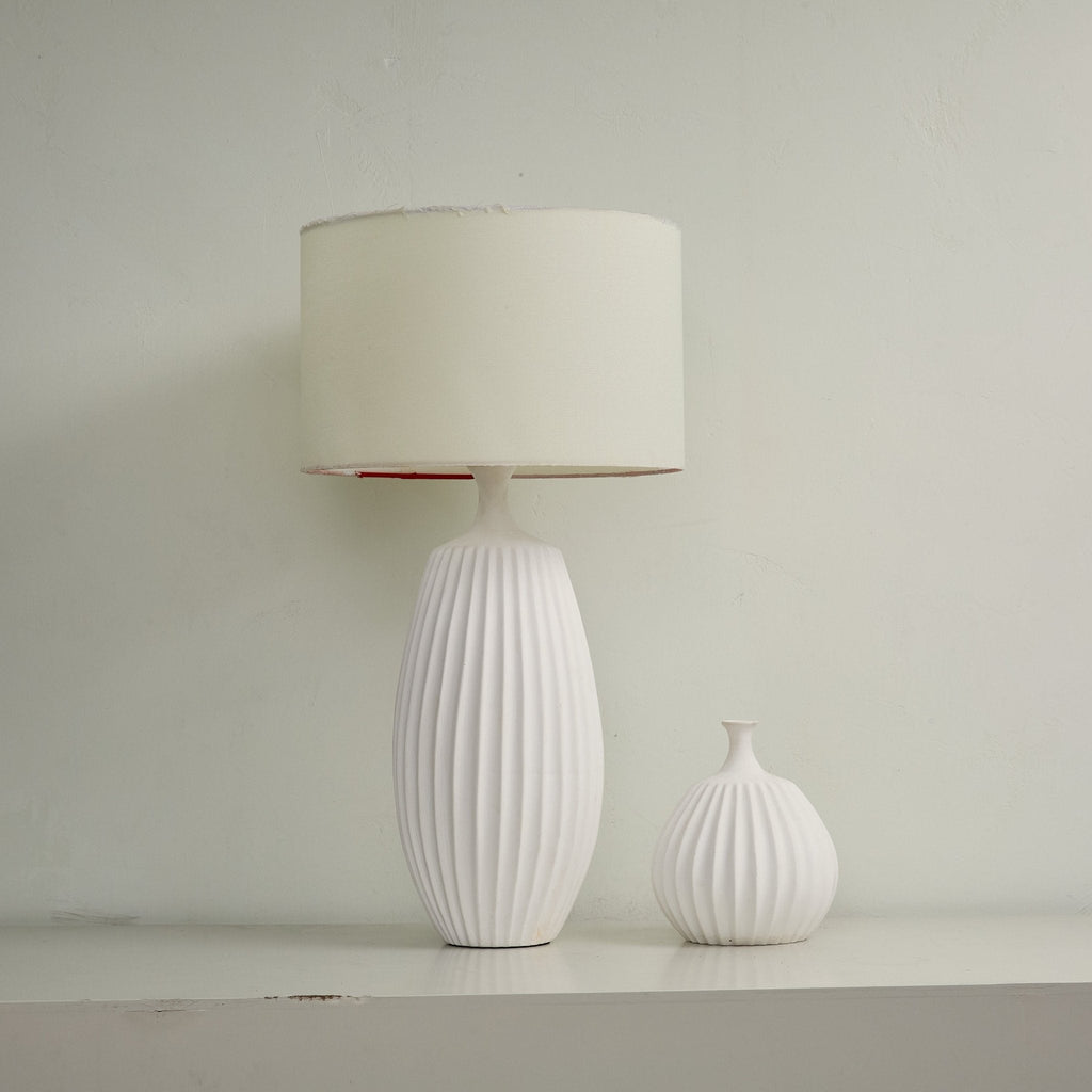 ribbed-ceramic-table-lamp-anzaz--6