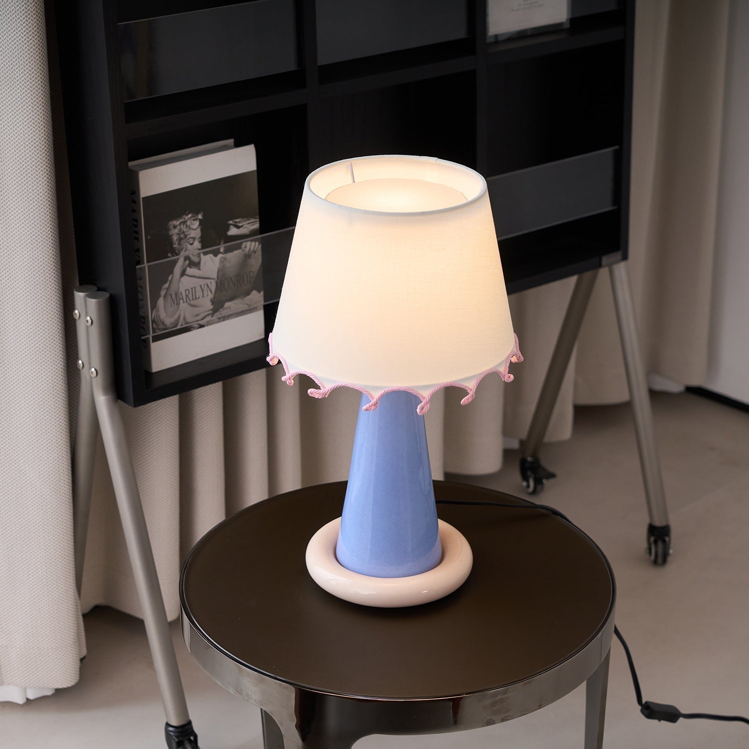 ribbon-table-lamp-anzaz-Blue & White-3