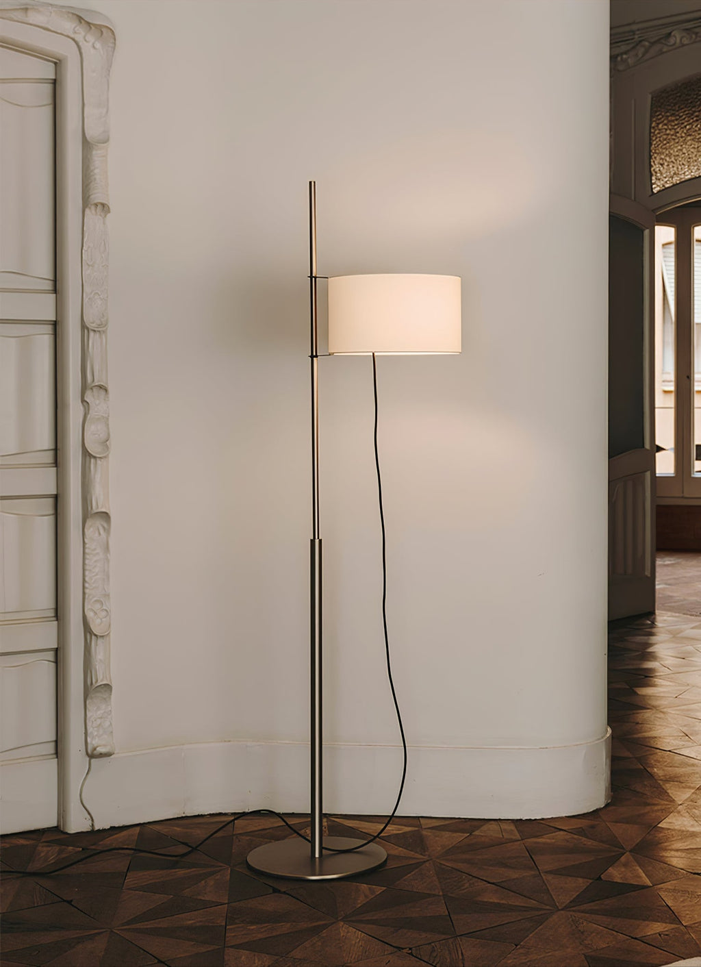 lino-arc-floor-lamp-anzaz-Nickel & White-3