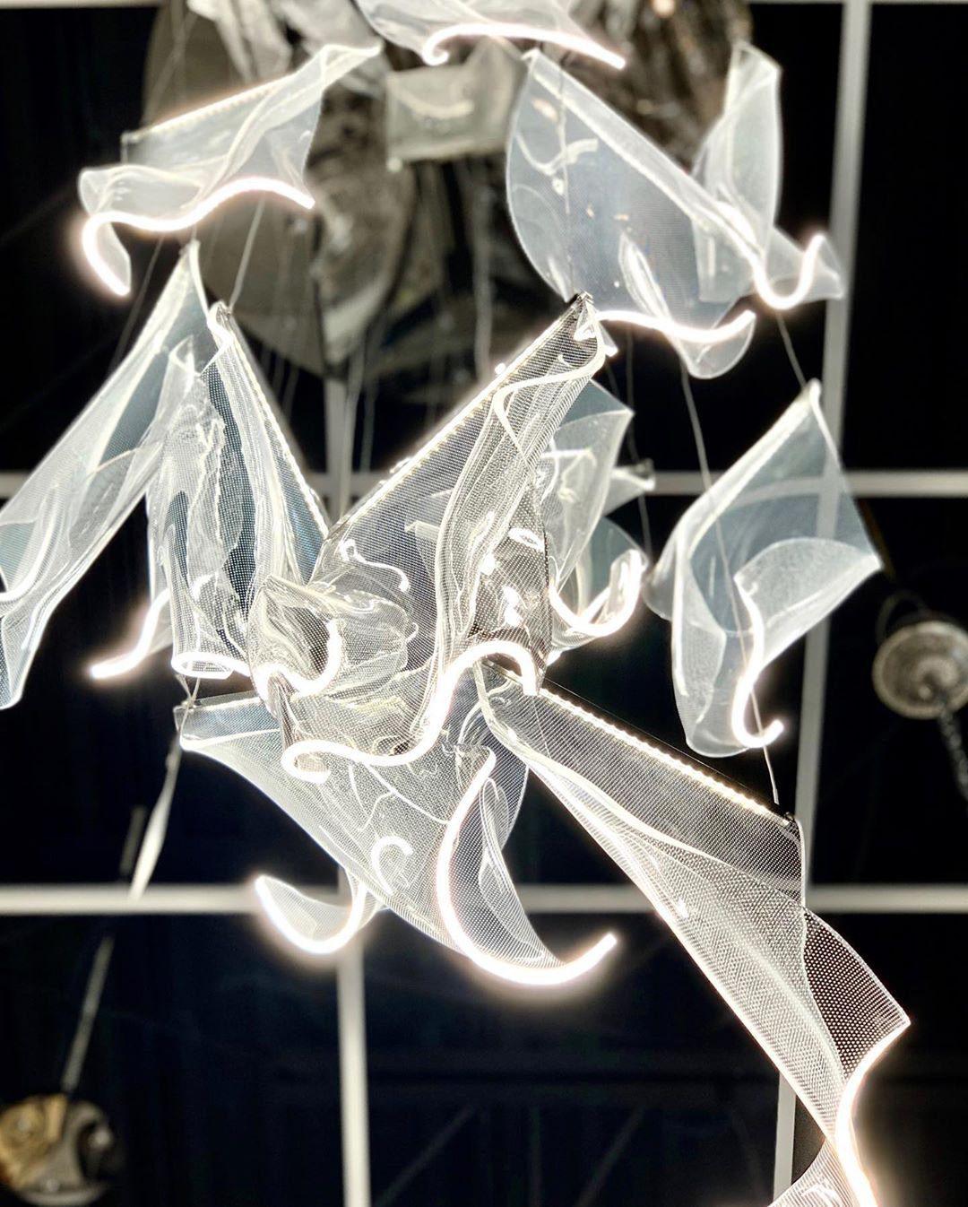 acrylic-led-chandelier-anzaz--36