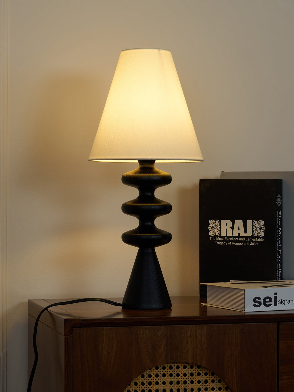 ripple-wood-table-lamp-anzaz--34