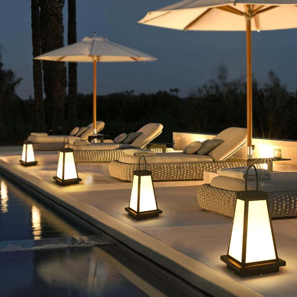 roam-lantern-garden-solar-outdoor-lamp-anzaz--20