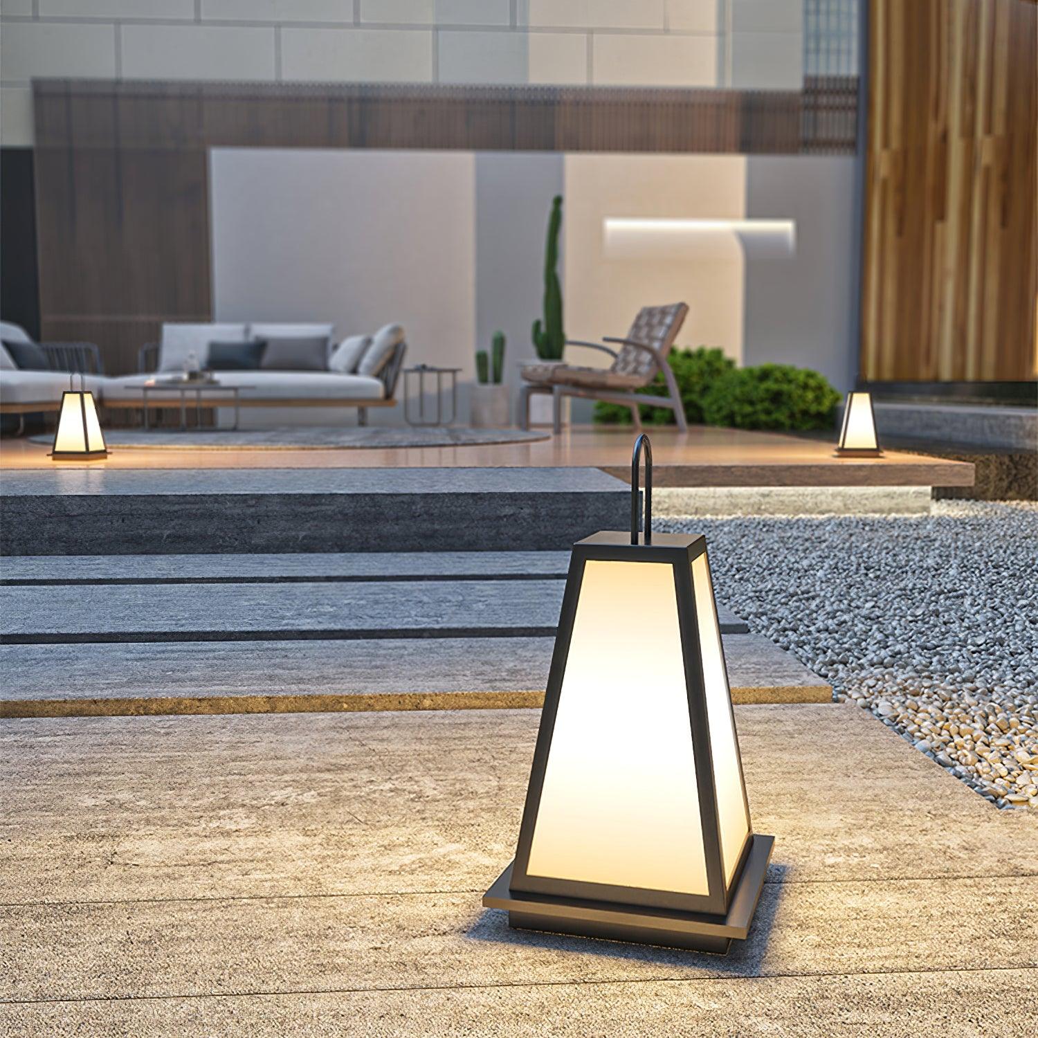 roam-lantern-garden-solar-outdoor-lamp-anzaz--13