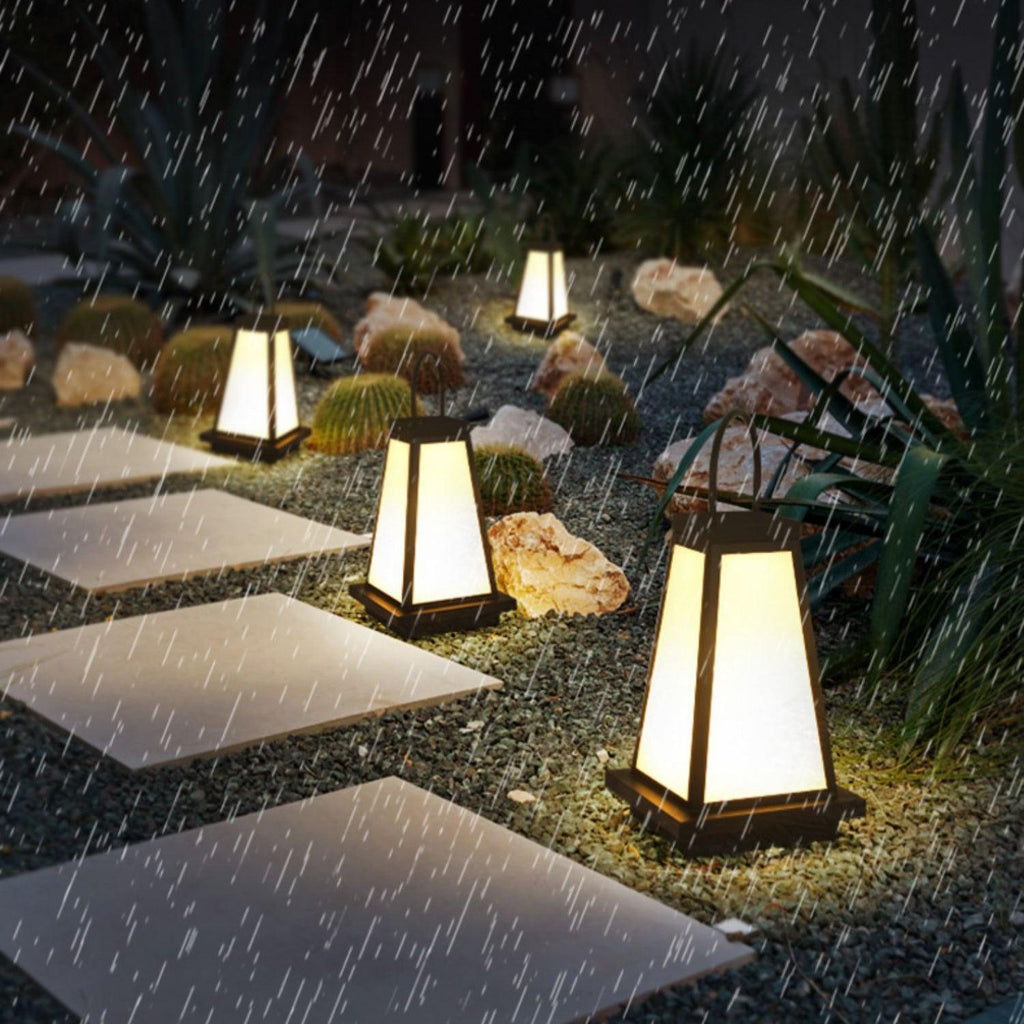 roam-lantern-garden-solar-outdoor-lamp-anzaz--16